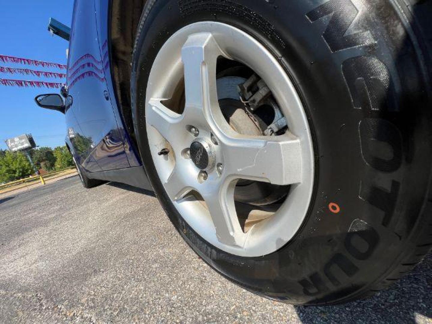 2013 BLUE Ford Fusion S (3FA6P0G76DR) with an 2.5L L4 DOHC 16V engine, located at 2715 W Pioneer Pkwy, Arlington, TX, 76013, (817) 265-9009, 32.710262, -97.153236 - Photo#9