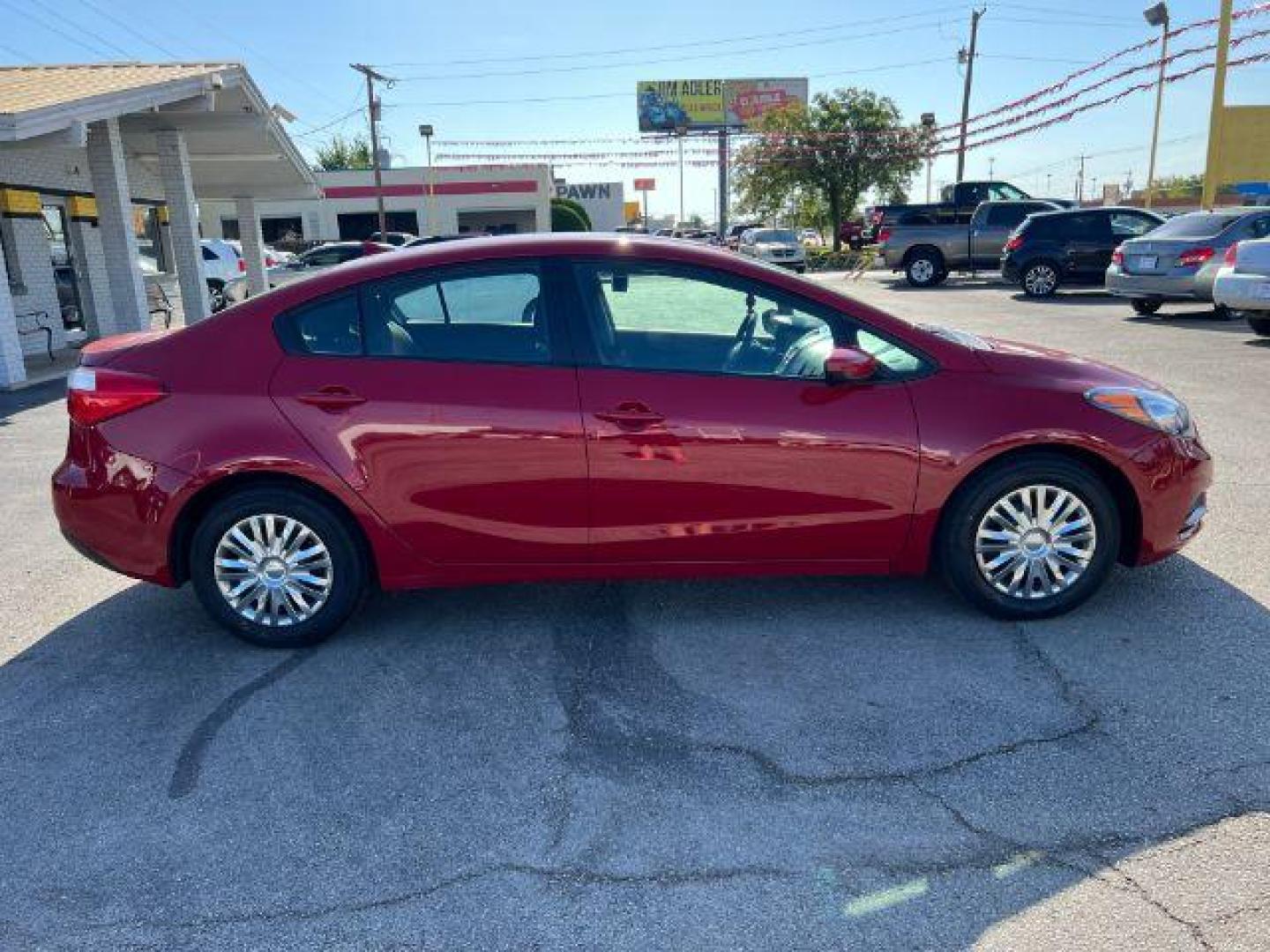 2016 RED Kia Forte LX w/Popular Package (KNAFK4A6XG5) with an 1.8L L4 DOHC 16V engine, located at 2715 W Pioneer Pkwy, Arlington, TX, 76013, (817) 265-9009, 32.710262, -97.153236 - Photo#5