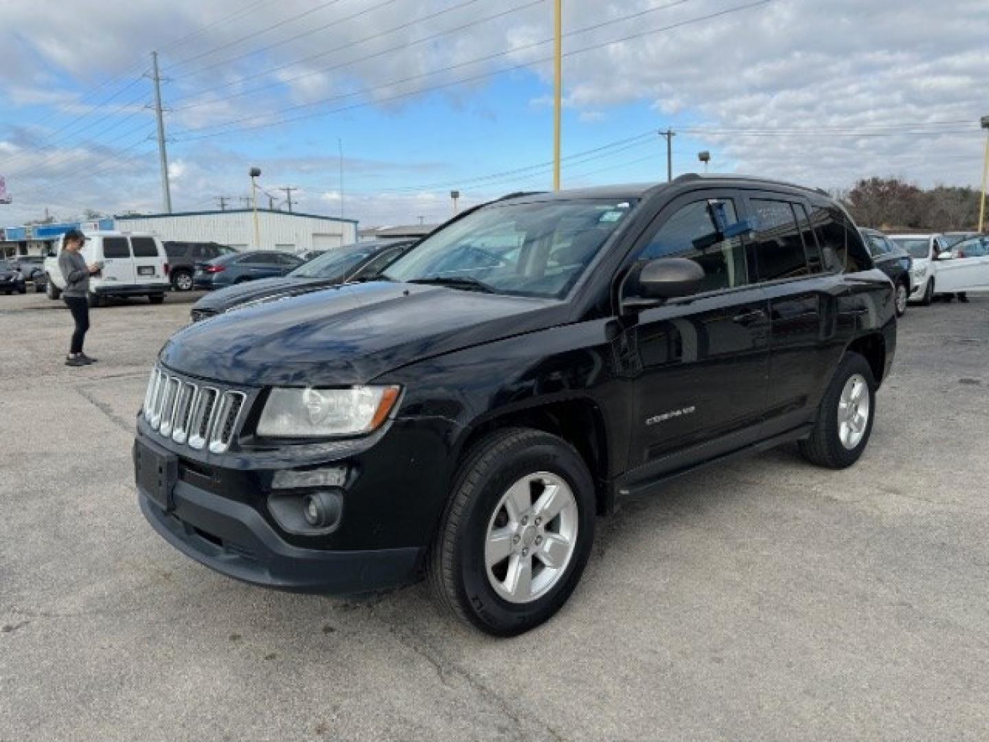 2014 BLACK Jeep Compass Sport FWD (1C4NJCBA3ED) with an 2.0L L4 DOHC 16V engine, located at 2715 W Pioneer Pkwy, Arlington, TX, 76013, (817) 265-9009, 32.710262, -97.153236- Photo#2