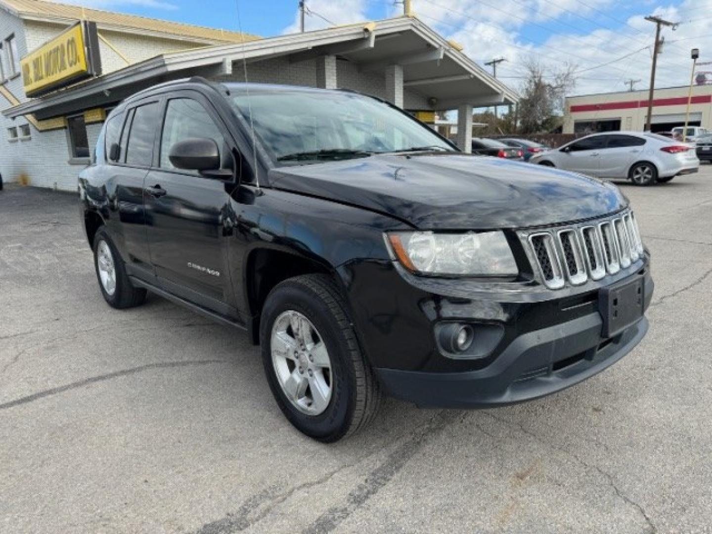 2014 BLACK Jeep Compass Sport FWD (1C4NJCBA3ED) with an 2.0L L4 DOHC 16V engine, located at 2715 W Pioneer Pkwy, Arlington, TX, 76013, (817) 265-9009, 32.710262, -97.153236- Photo#3