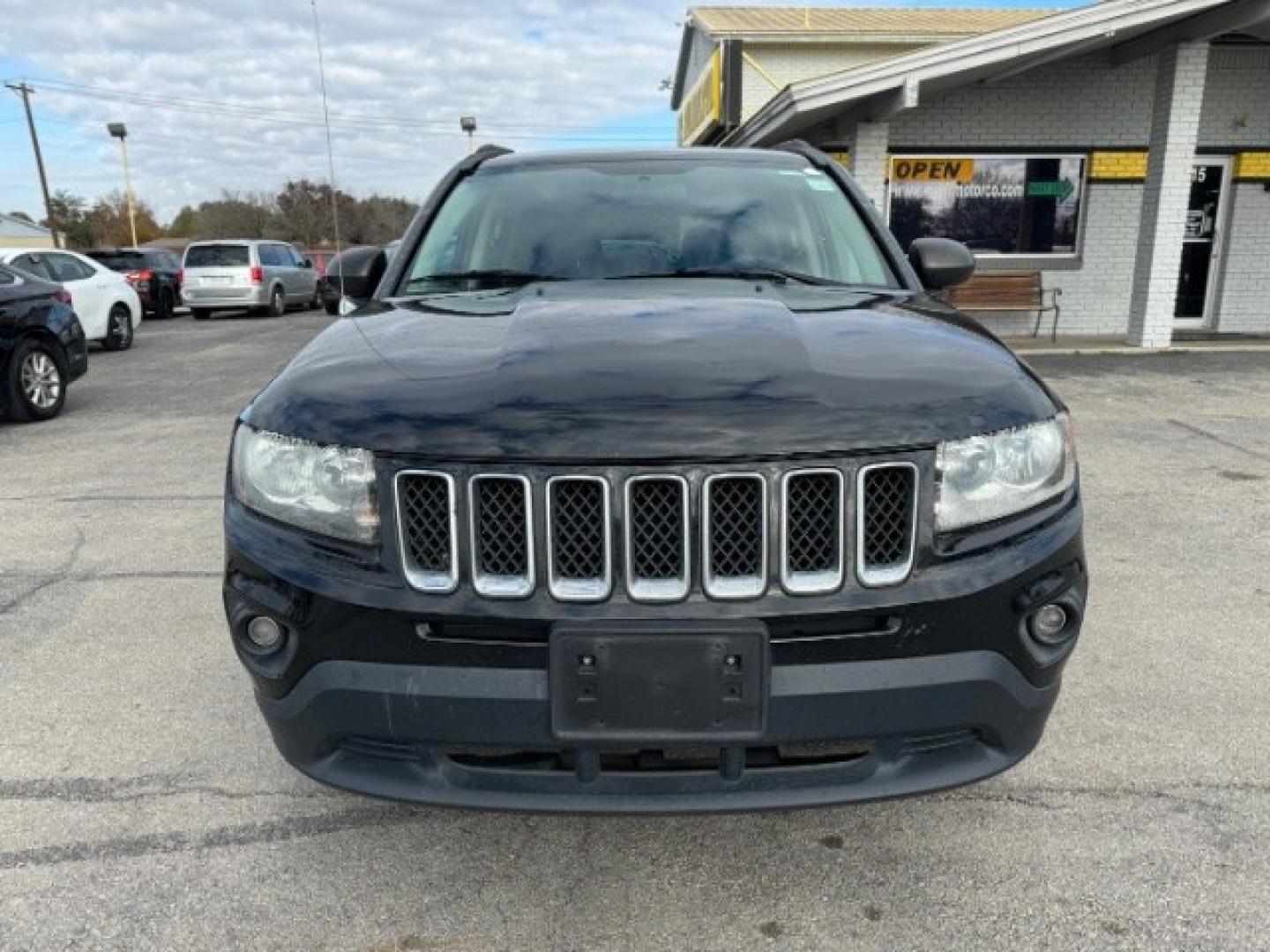2014 BLACK Jeep Compass Sport FWD (1C4NJCBA3ED) with an 2.0L L4 DOHC 16V engine, located at 2715 W Pioneer Pkwy, Arlington, TX, 76013, (817) 265-9009, 32.710262, -97.153236- Photo#6
