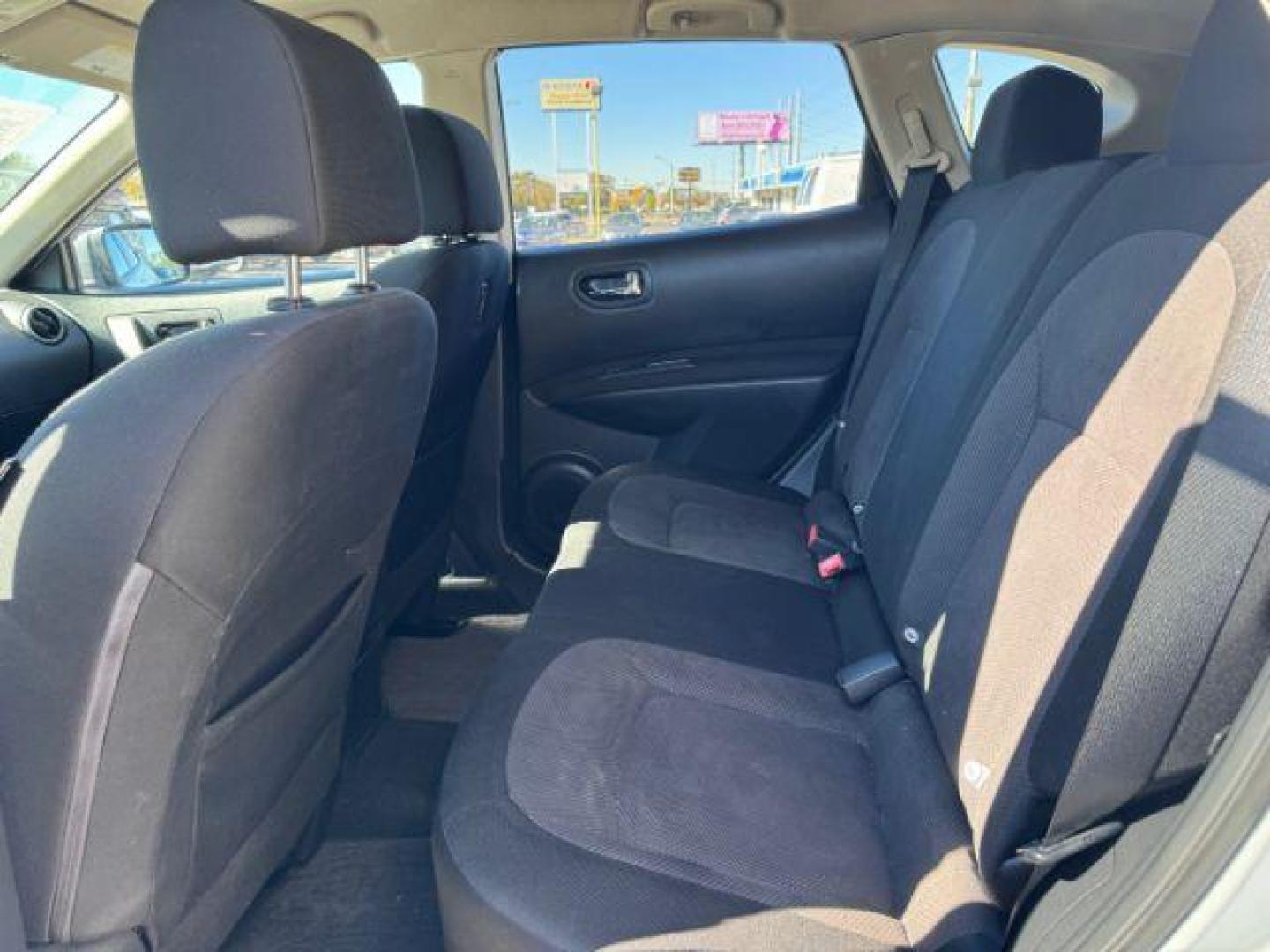 2012 SILVER Nissan Rogue S 2WD (JN8AS5MT9CW) with an 2.5L L4 DOHC 16V engine, Continuously Variabl transmission, located at 2715 W Pioneer Pkwy, Arlington, TX, 76013, (817) 265-9009, 32.710262, -97.153236 - Photo#9