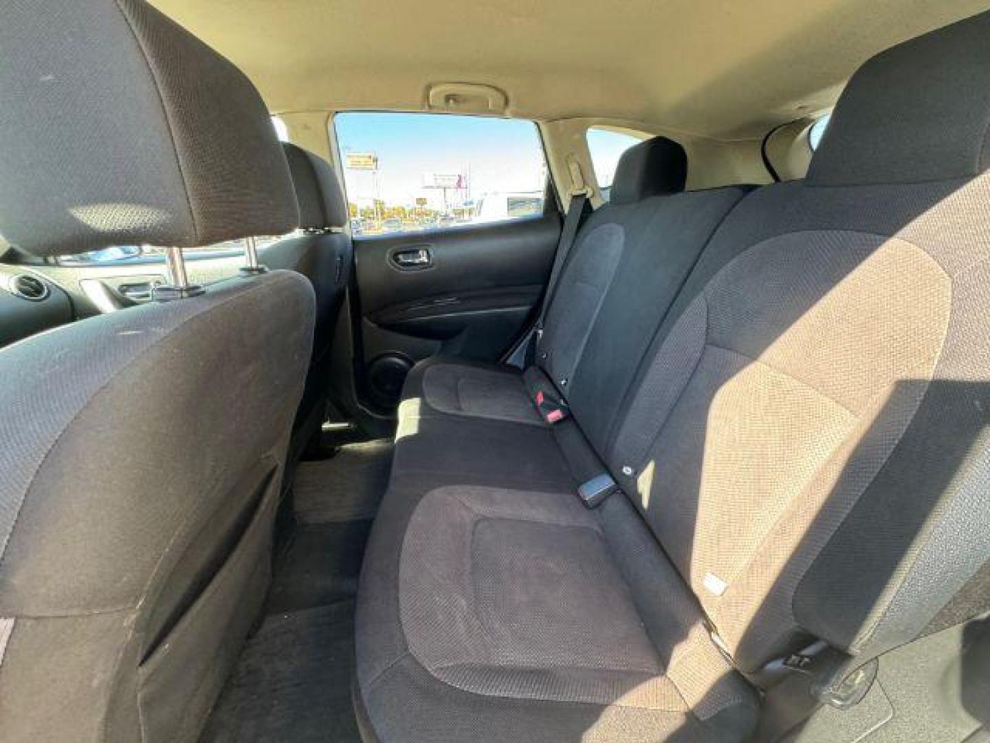 2012 SILVER Nissan Rogue S 2WD (JN8AS5MT9CW) with an 2.5L L4 DOHC 16V engine, Continuously Variabl transmission, located at 2715 W Pioneer Pkwy, Arlington, TX, 76013, (817) 265-9009, 32.710262, -97.153236 - Photo#10