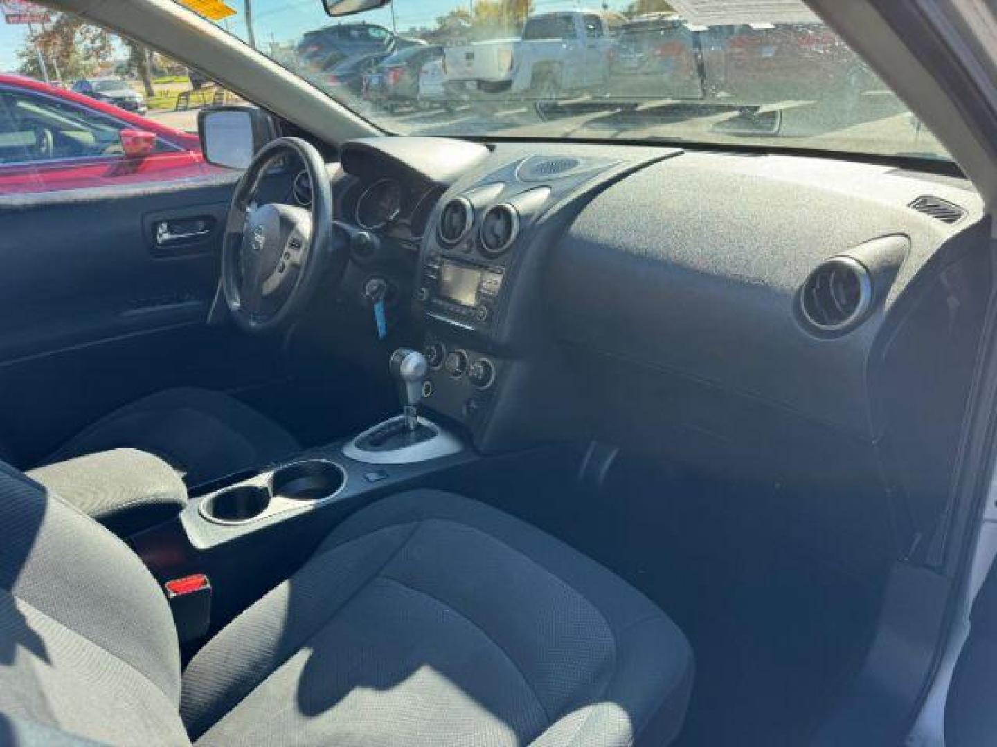 2012 SILVER Nissan Rogue S 2WD (JN8AS5MT9CW) with an 2.5L L4 DOHC 16V engine, Continuously Variabl transmission, located at 2715 W Pioneer Pkwy, Arlington, TX, 76013, (817) 265-9009, 32.710262, -97.153236 - Photo#13