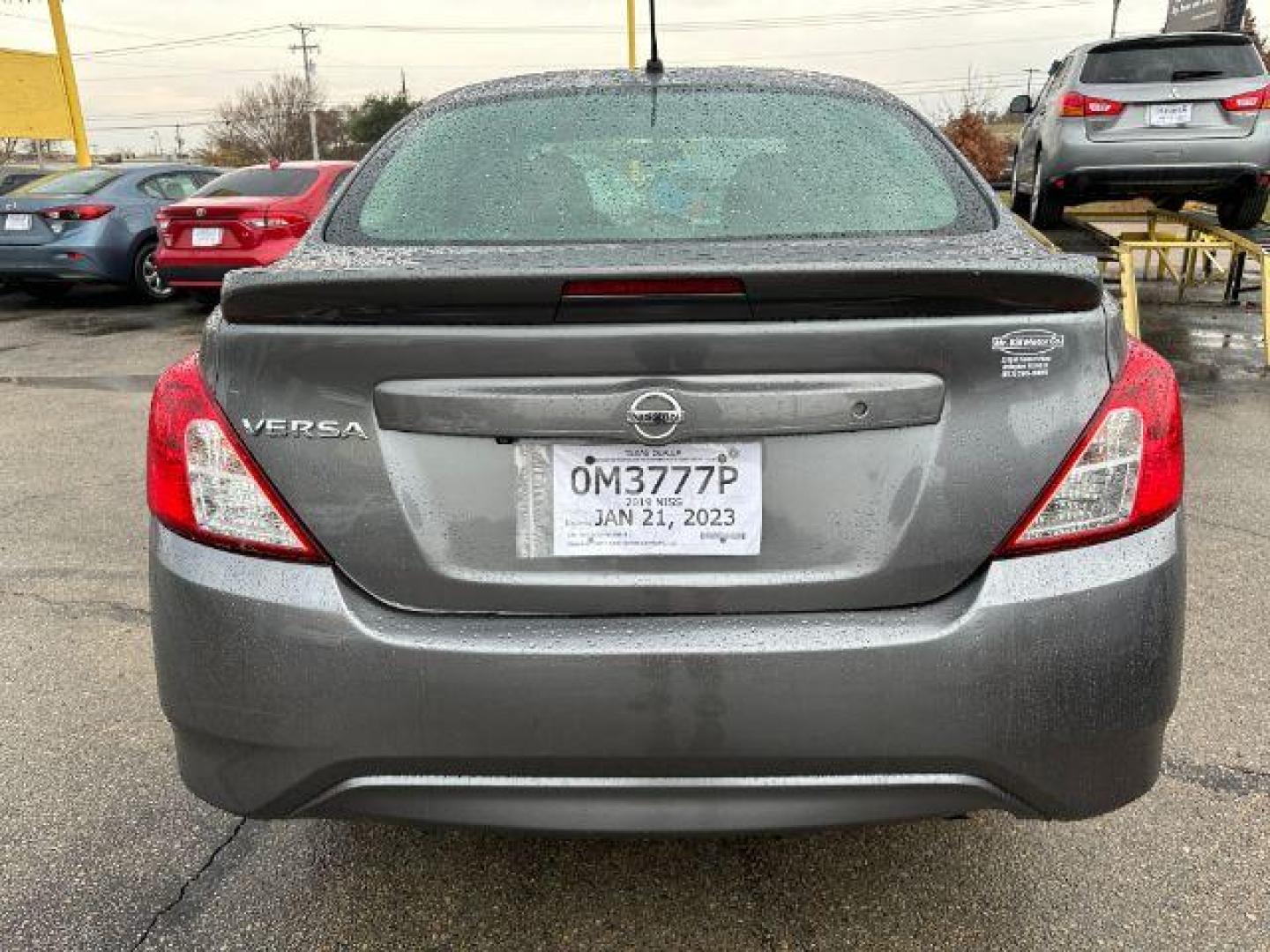 2019 GRAY Nissan Versa 1.6 S Plus (3N1CN7AP3KL) with an 1.6L L4 DOHC 16V engine, Continuously Variabl transmission, located at 2715 W Pioneer Pkwy, Arlington, TX, 76013, (817) 265-9009, 32.710262, -97.153236 - Photo#6