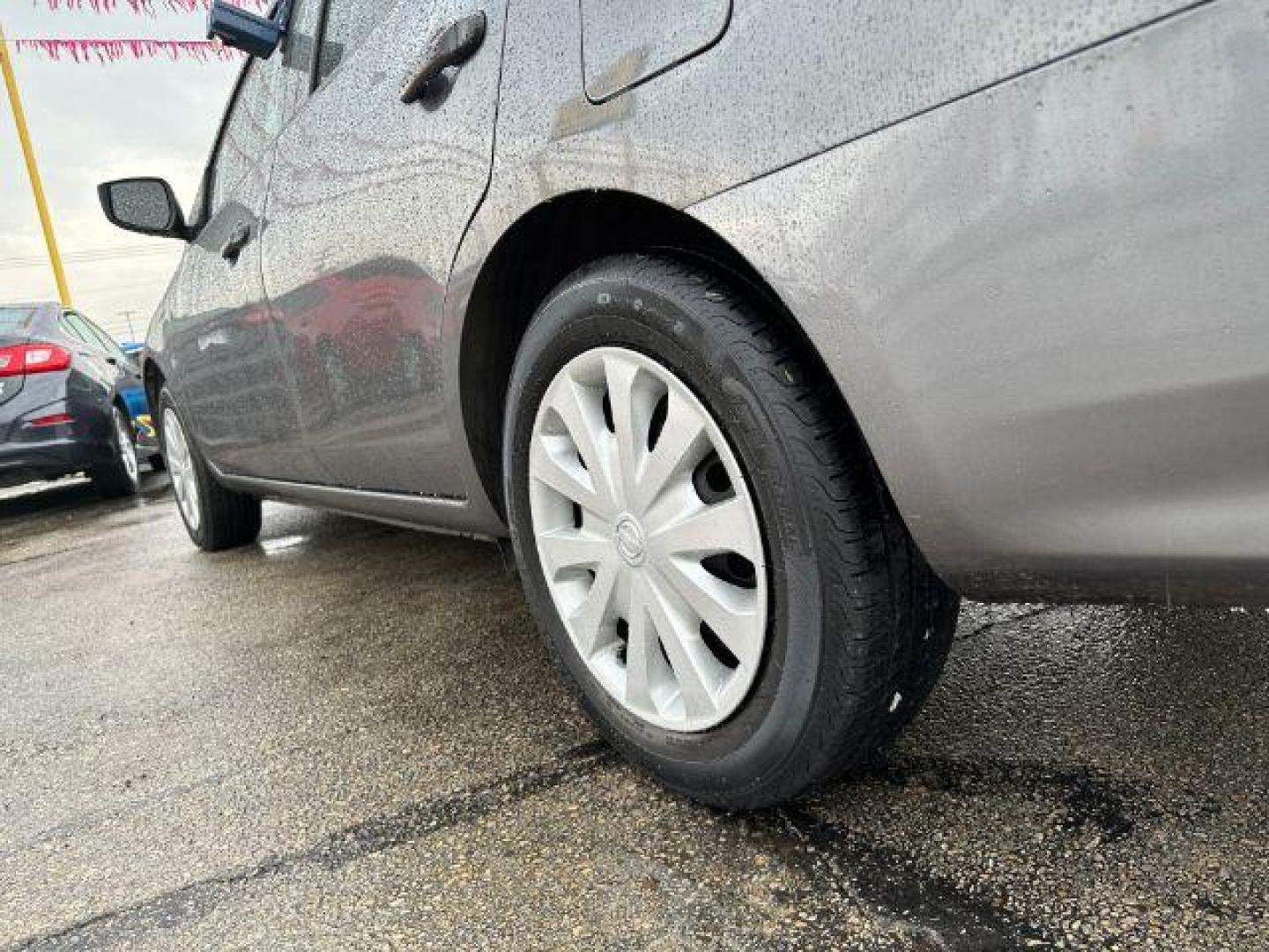 2019 GRAY Nissan Versa 1.6 S Plus (3N1CN7AP3KL) with an 1.6L L4 DOHC 16V engine, Continuously Variabl transmission, located at 2715 W Pioneer Pkwy, Arlington, TX, 76013, (817) 265-9009, 32.710262, -97.153236 - Photo#8