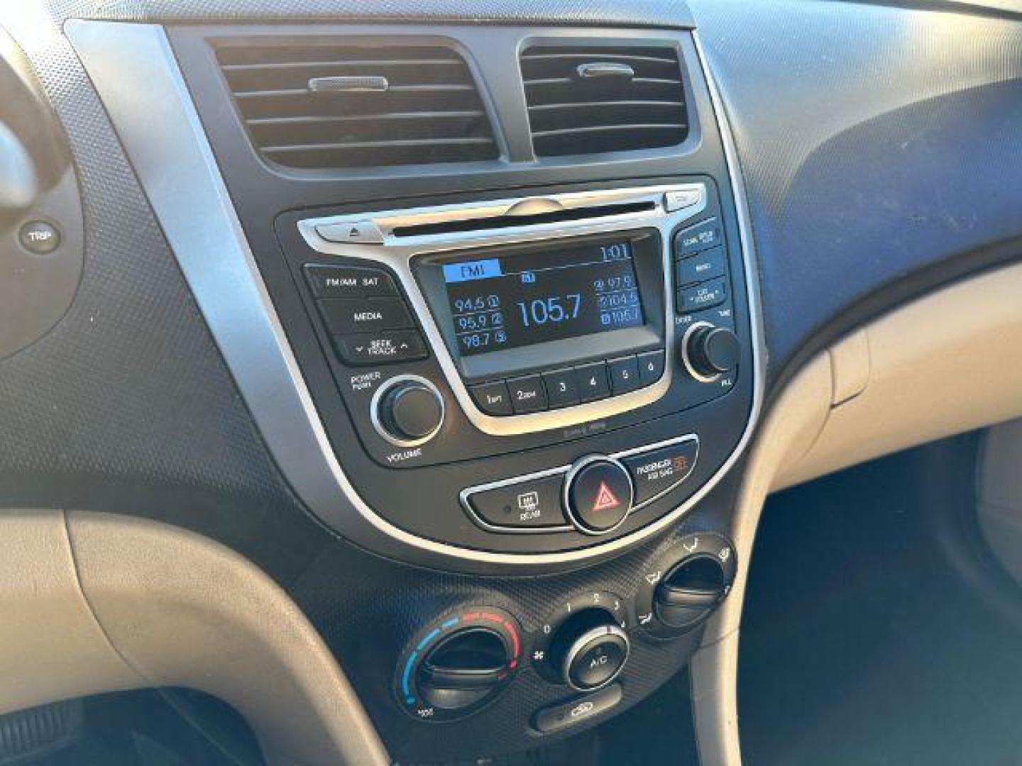2016 WHITE Hyundai Accent SE 4-Door 6A (KMHCT4AEXGU) with an 1.6L L4 DOHC 16V engine, 6-Speed Automatic transmission, located at 2715 W Pioneer Pkwy, Arlington, TX, 76013, (817) 265-9009, 32.710262, -97.153236 - Photo#16