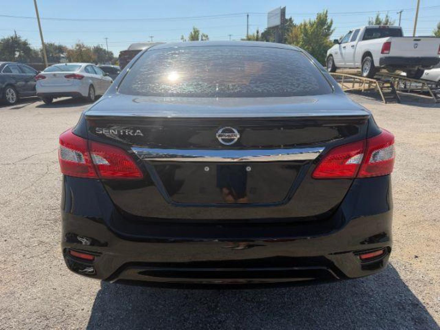 2019 BLACK Nissan Sentra SL (3N1AB7AP6KY) with an 1.8L L4 SFI DOHC 16 engine, Continuously Variabl transmission, located at 2715 W Pioneer Pkwy, Arlington, TX, 76013, (817) 265-9009, 32.710262, -97.153236 - Photo#8