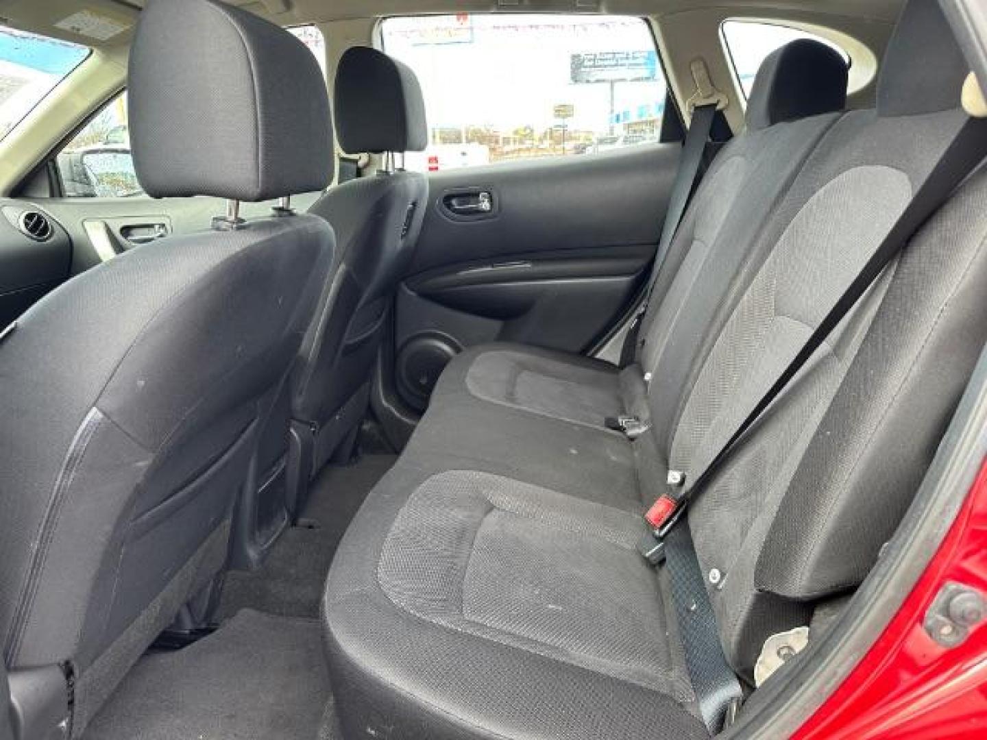 2011 Cayenne Red Pearl Nissan Rogue S 2WD (JN8AS5MT4BW) with an 2.5L L4 DOHC 16V engine, Continuously Variabl transmission, located at 2715 W Pioneer Pkwy, Arlington, TX, 76013, (817) 265-9009, 32.710262, -97.153236 - Photo#9
