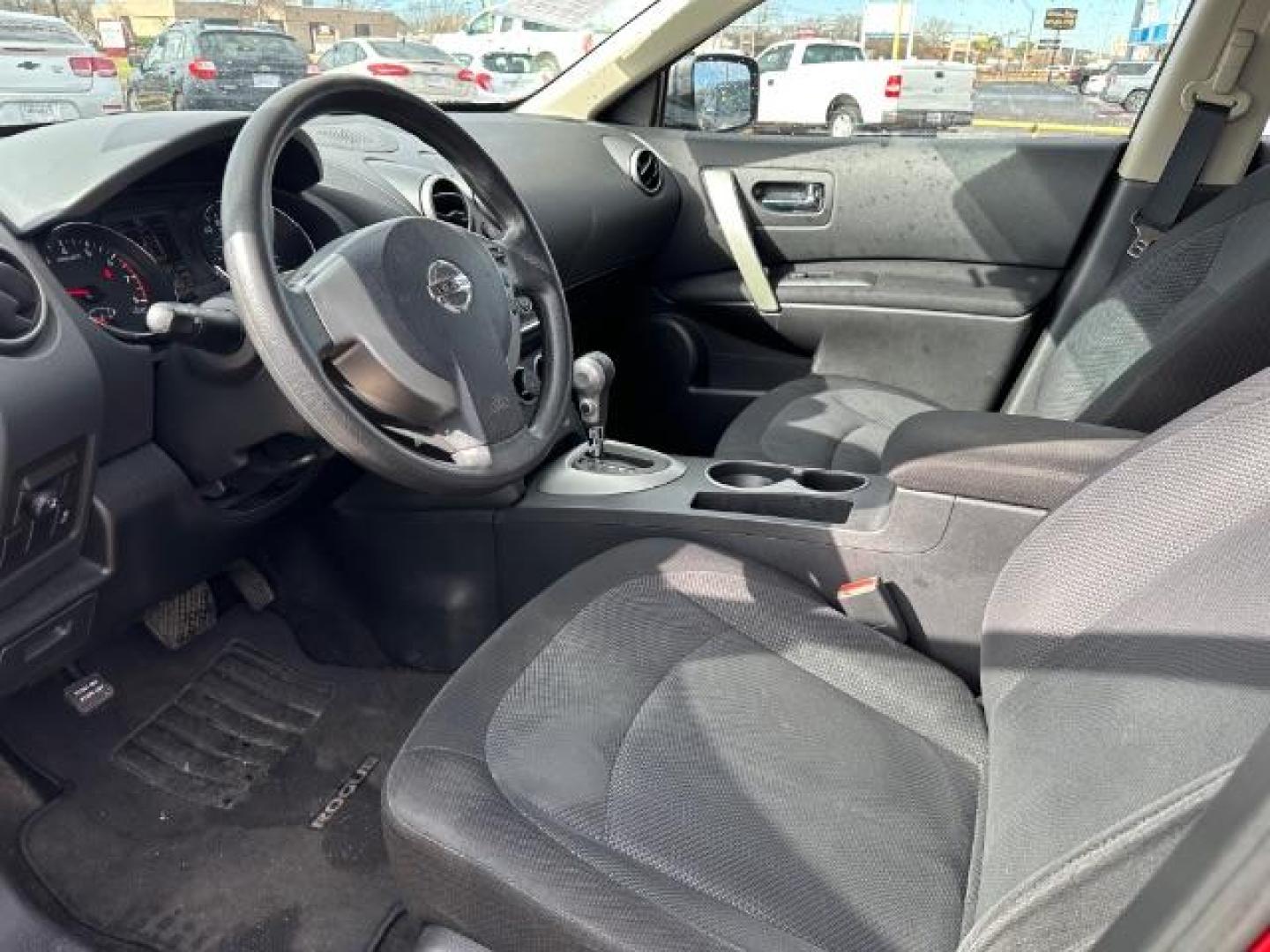 2011 Cayenne Red Pearl Nissan Rogue S 2WD (JN8AS5MT4BW) with an 2.5L L4 DOHC 16V engine, Continuously Variabl transmission, located at 2715 W Pioneer Pkwy, Arlington, TX, 76013, (817) 265-9009, 32.710262, -97.153236 - Photo#14