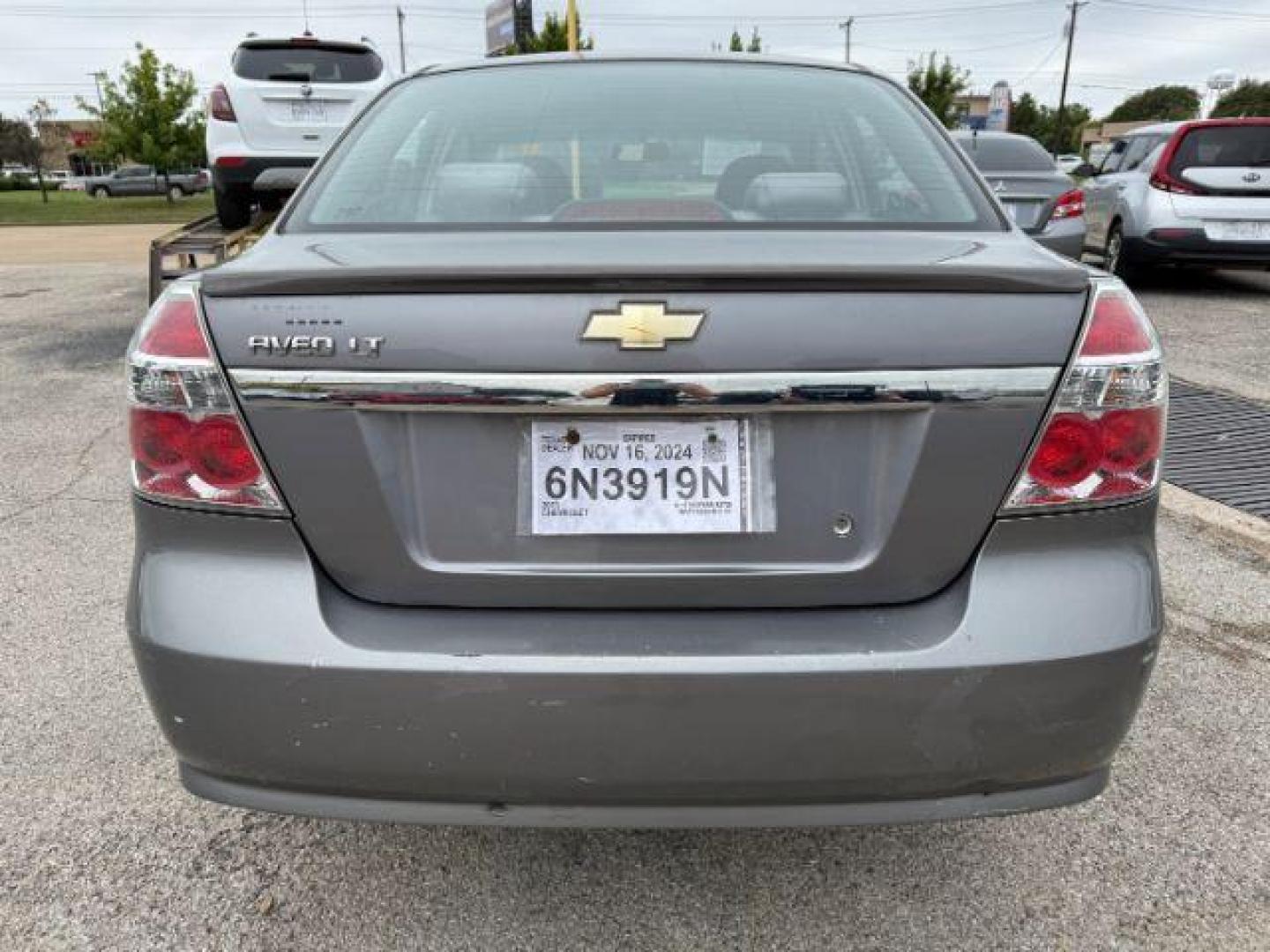 2011 GREEN Chevrolet Aveo LT 4-Door (KL1TD5DE6BB) with an 1.6L L4 DOHC 16V engine, located at 2715 W Pioneer Pkwy, Arlington, TX, 76013, (817) 265-9009, 32.710262, -97.153236 - Photo#7