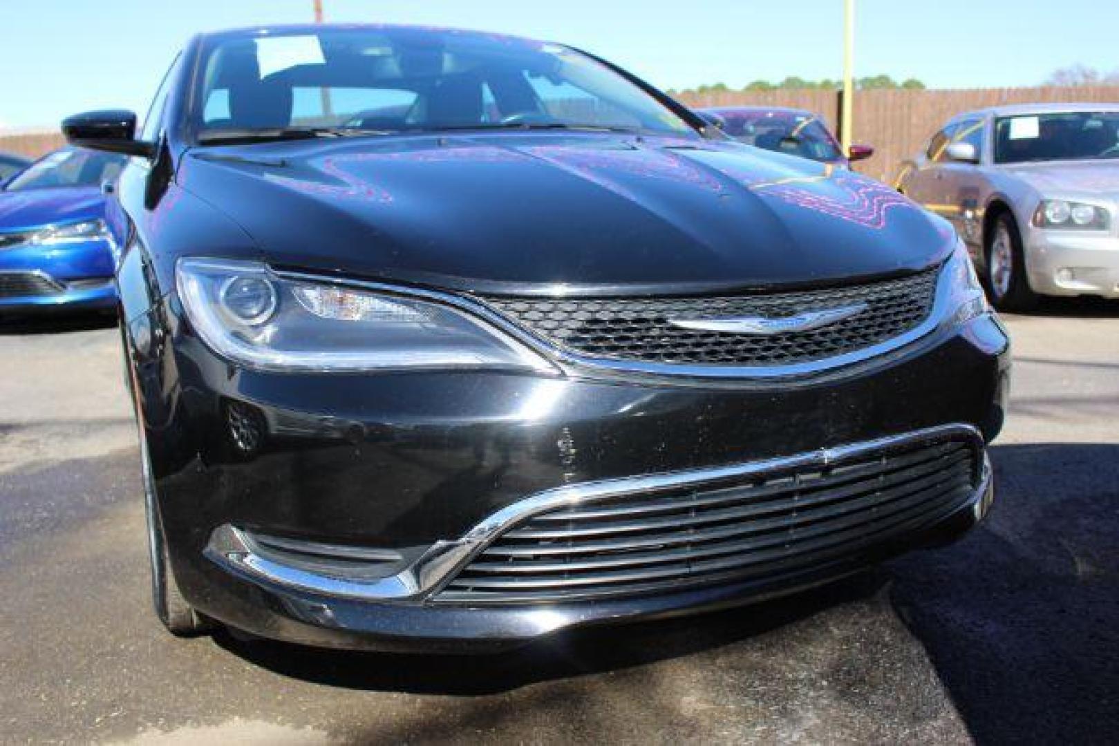 2015 BLACK Chrysler 200 4D (1C3CCCAB8FN) with an 2.4L L4 DOHC 16V engine, 9-Speed Automatic transmission, located at 2715 W Pioneer Pkwy, Arlington, TX, 76013, (817) 265-9009, 32.710262, -97.153236 - Photo#2