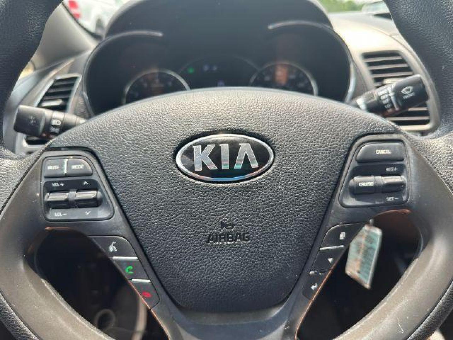 2018 RED Kia Forte LX 6M (3KPFL4A73JE) with an 2.0L L4 DOHC 16V engine, 6-Speed Manual transmission, located at 2715 W Pioneer Pkwy, Arlington, TX, 76013, (817) 265-9009, 32.710262, -97.153236 - Photo#17