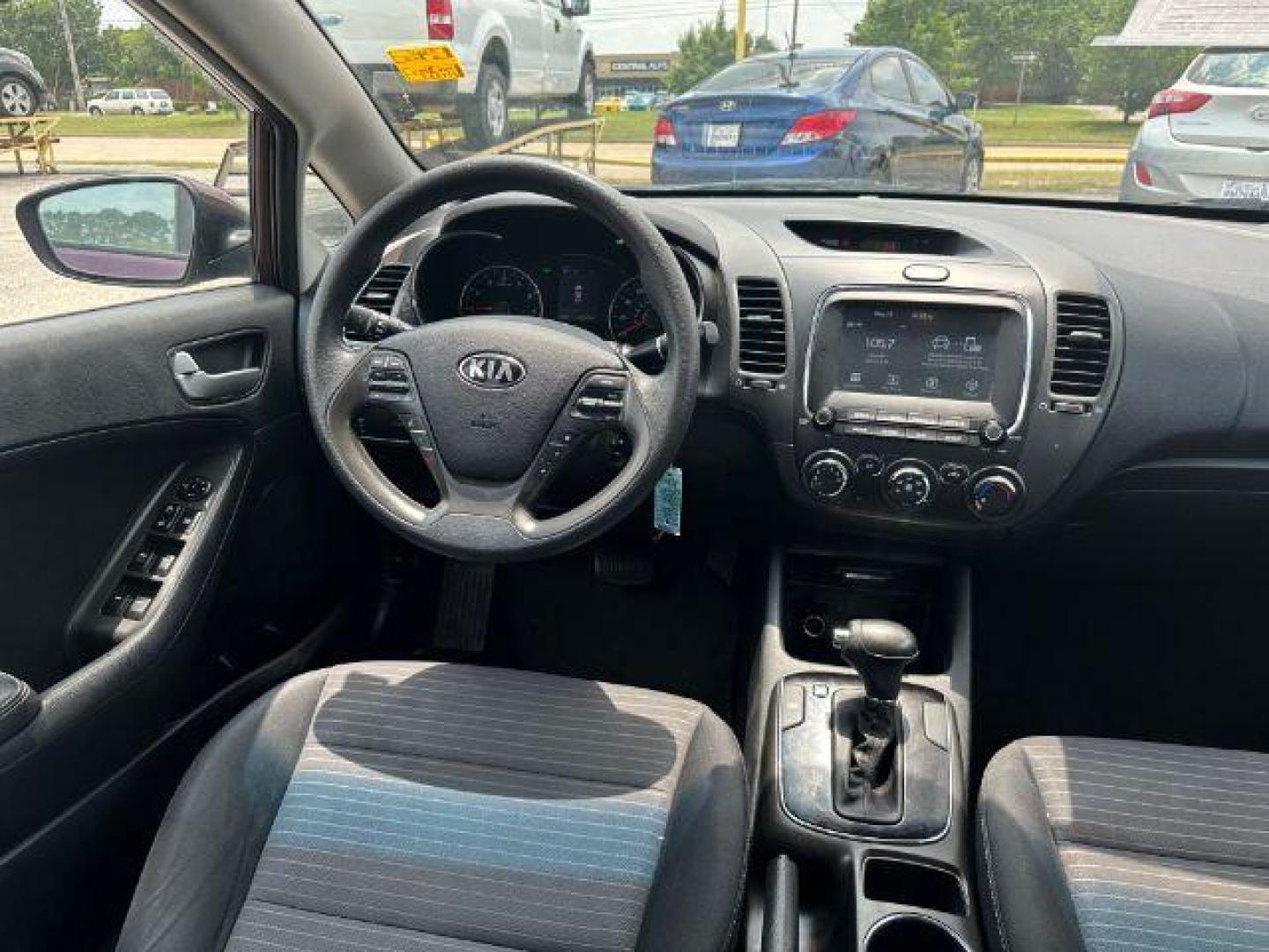 2018 RED Kia Forte LX 6M (3KPFL4A73JE) with an 2.0L L4 DOHC 16V engine, 6-Speed Manual transmission, located at 2715 W Pioneer Pkwy, Arlington, TX, 76013, (817) 265-9009, 32.710262, -97.153236 - Photo#30