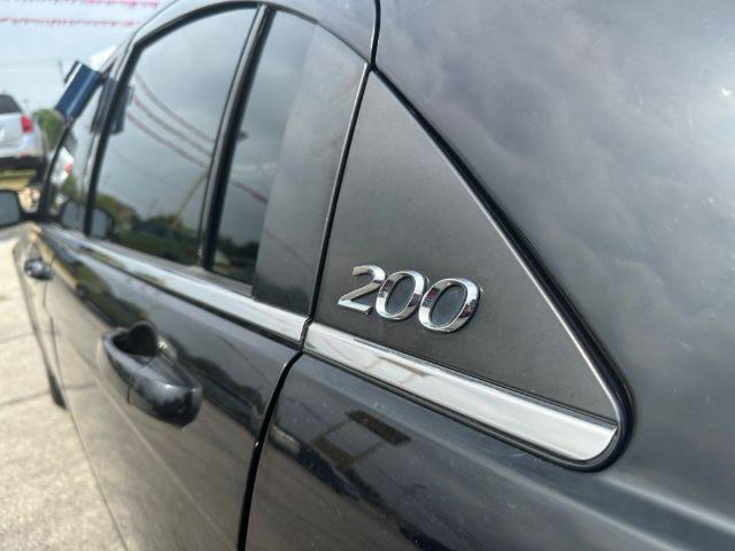2013 BLACK Chrysler 200 Touring (1C3CCBBB4DN) with an 2.4L L4 DOHC 16V engine, 6-Speed Automatic transmission, located at 2715 W Pioneer Pkwy, Arlington, TX, 76013, (817) 265-9009, 32.710262, -97.153236 - Photo#9