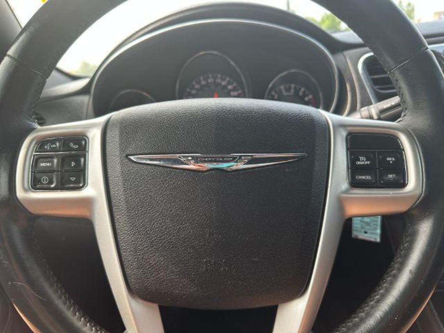 2013 BLACK Chrysler 200 Touring (1C3CCBBB4DN) with an 2.4L L4 DOHC 16V engine, 6-Speed Automatic transmission, located at 2715 W Pioneer Pkwy, Arlington, TX, 76013, (817) 265-9009, 32.710262, -97.153236 - Photo#19