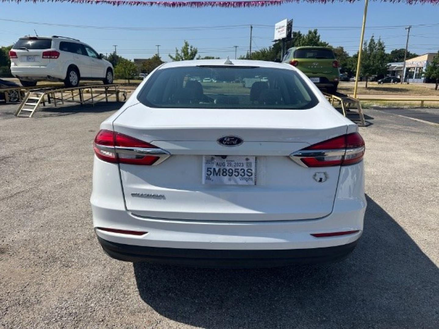 2020 WHITE Ford Fusion S (3FA6P0G75LR) with an 2.5L L4 DOHC 16V engine, 6-Speed Automatic transmission, located at 2715 W Pioneer Pkwy, Arlington, TX, 76013, (817) 265-9009, 32.710262, -97.153236- Photo#7