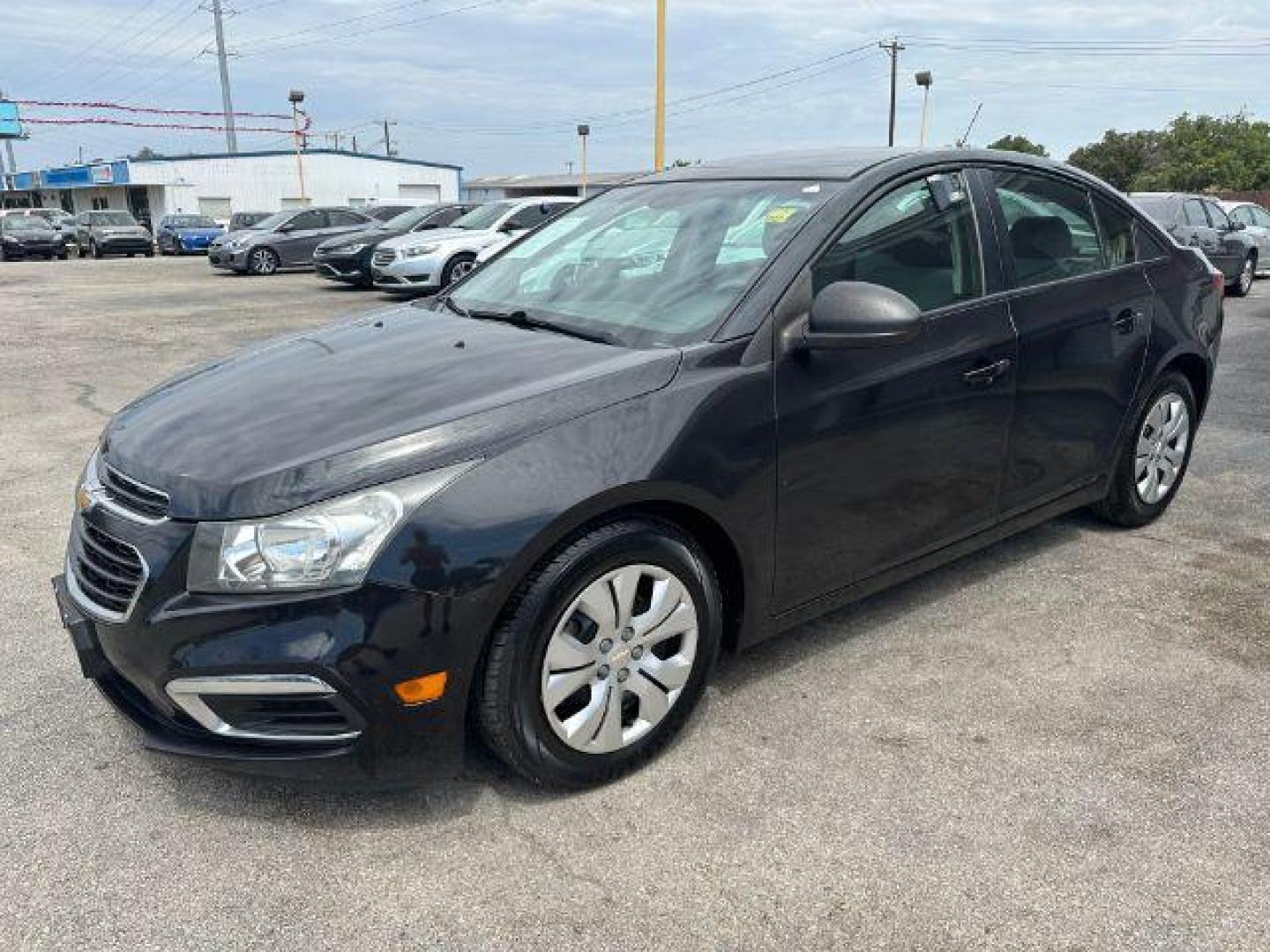 2015 BLACK Chevrolet Cruze LS Auto (1G1PA5SH7F7) with an 1.8L L4 DOHC 16V FFV engine, 6-Speed Automatic transmission, located at 2715 W Pioneer Pkwy, Arlington, TX, 76013, (817) 265-9009, 32.710262, -97.153236 - Photo#2