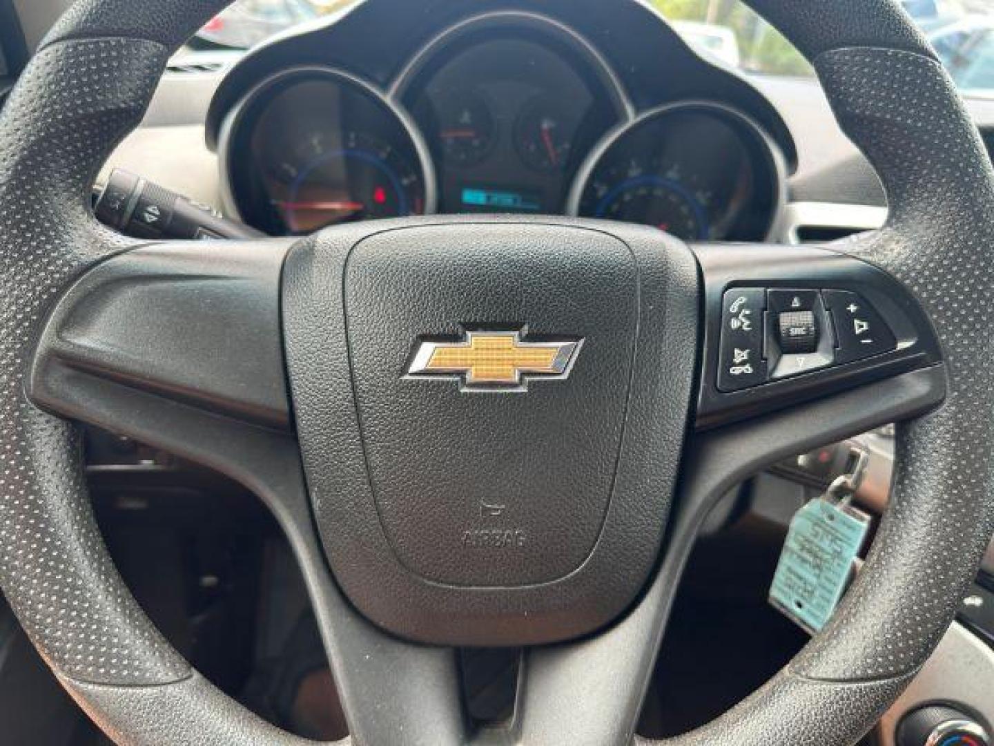 2015 BLACK Chevrolet Cruze LS Auto (1G1PA5SH7F7) with an 1.8L L4 DOHC 16V FFV engine, 6-Speed Automatic transmission, located at 2715 W Pioneer Pkwy, Arlington, TX, 76013, (817) 265-9009, 32.710262, -97.153236 - Photo#17