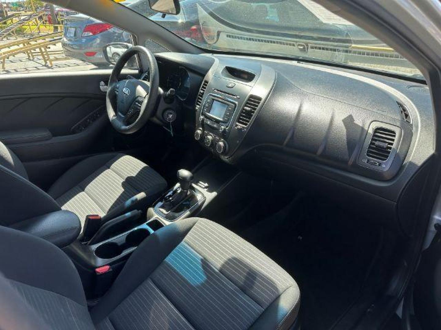 2017 SILVER Kia Forte LX 6A (3KPFL4A72HE) with an 2.0L L4 DOHC 16V engine, 6-Speed Automatic transmission, located at 2715 W Pioneer Pkwy, Arlington, TX, 76013, (817) 265-9009, 32.710262, -97.153236 - Photo#13
