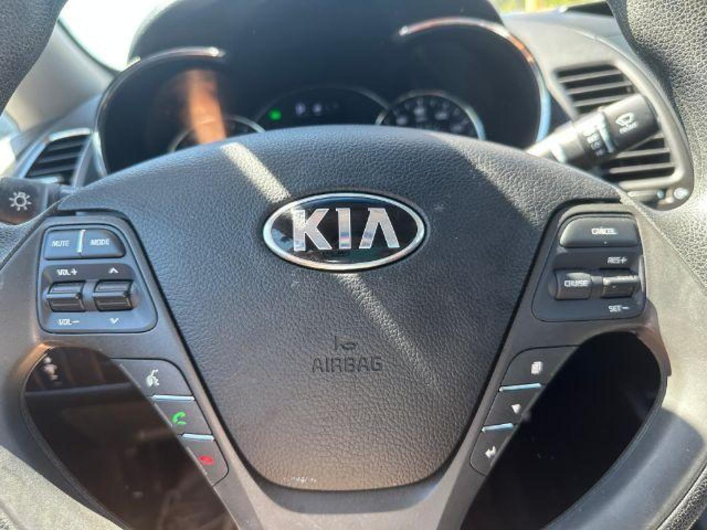 2017 SILVER Kia Forte LX 6A (3KPFL4A72HE) with an 2.0L L4 DOHC 16V engine, 6-Speed Automatic transmission, located at 2715 W Pioneer Pkwy, Arlington, TX, 76013, (817) 265-9009, 32.710262, -97.153236 - Photo#17