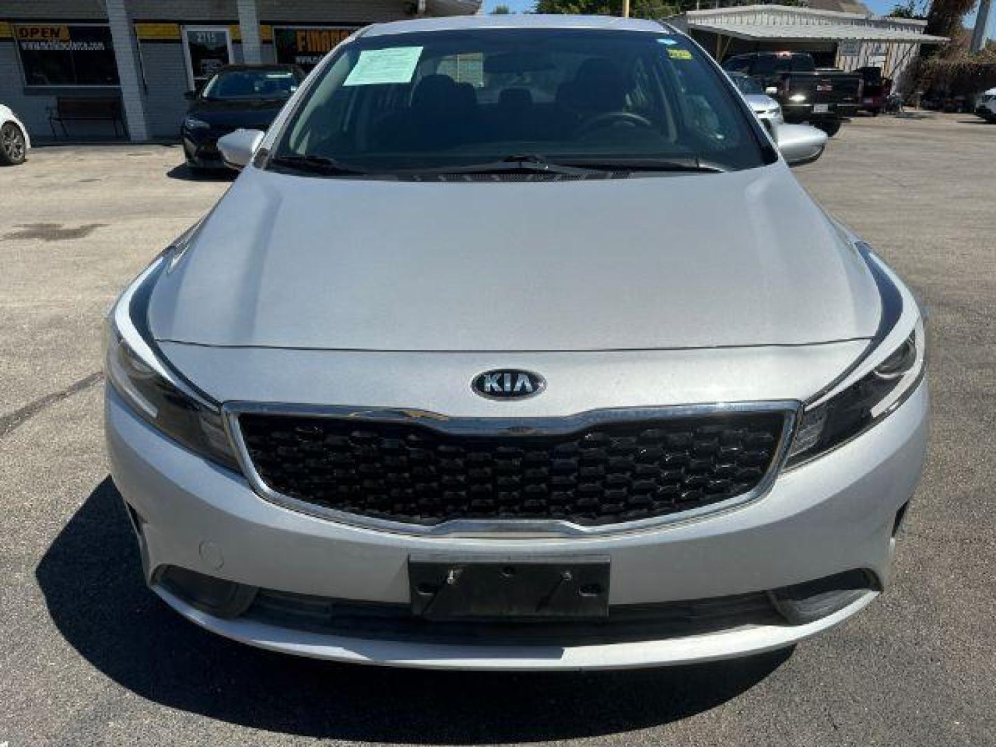 2017 SILVER Kia Forte LX 6A (3KPFL4A72HE) with an 2.0L L4 DOHC 16V engine, 6-Speed Automatic transmission, located at 2715 W Pioneer Pkwy, Arlington, TX, 76013, (817) 265-9009, 32.710262, -97.153236 - Photo#3