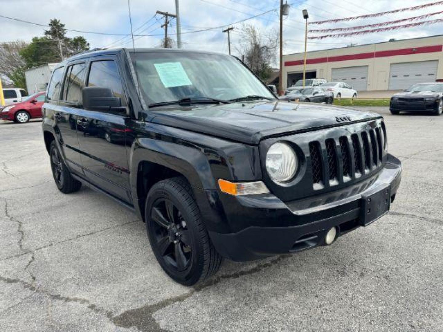 2015 Black Clearcoat Jeep Patriot Sport 2WD (1C4NJPBA1FD) with an 2.0L L4 DOHC 16V engine, located at 2715 W Pioneer Pkwy, Arlington, TX, 76013, (817) 265-9009, 32.710262, -97.153236 - Photo#4