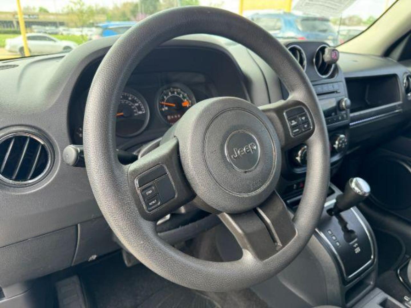 2015 Black Clearcoat Jeep Patriot Sport 2WD (1C4NJPBA1FD) with an 2.0L L4 DOHC 16V engine, located at 2715 W Pioneer Pkwy, Arlington, TX, 76013, (817) 265-9009, 32.710262, -97.153236 - Photo#14