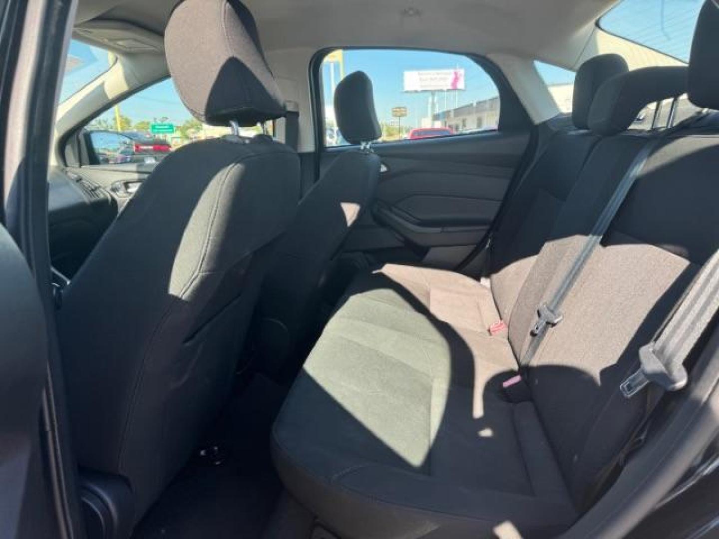 2017 BLACK Ford Focus SE Sedan (1FADP3F24HL) with an 2.0L L4 DOHC 16V engine, located at 2715 W Pioneer Pkwy, Arlington, TX, 76013, (817) 265-9009, 32.710262, -97.153236 - Photo#9
