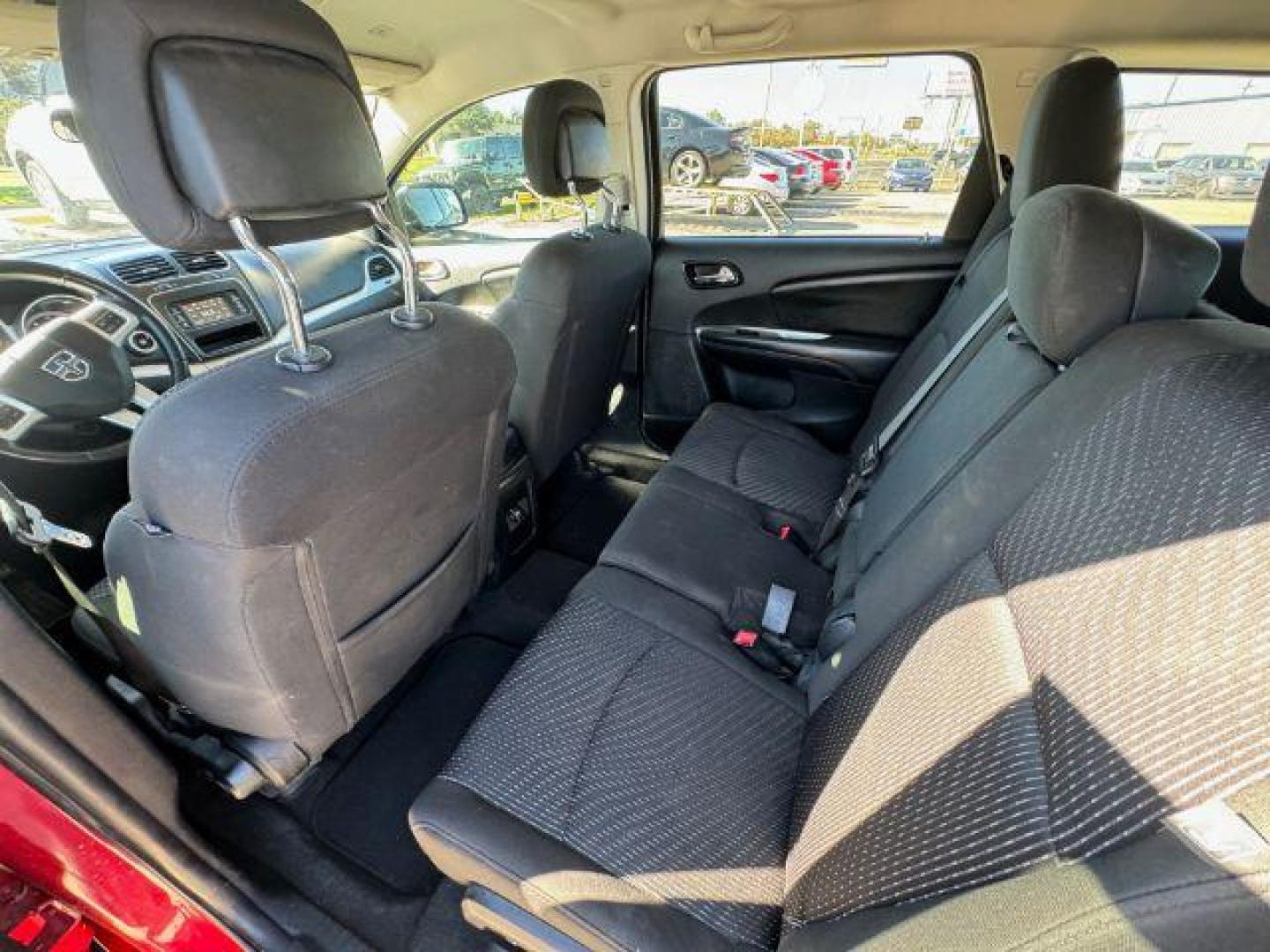 2018 RED Dodge Journey SE (3C4PDCAB9JT) with an 2.4L L4 DOHC 16V engine, 4-Speed Automatic transmission, located at 2715 W Pioneer Pkwy, Arlington, TX, 76013, (817) 265-9009, 32.710262, -97.153236 - Photo#12