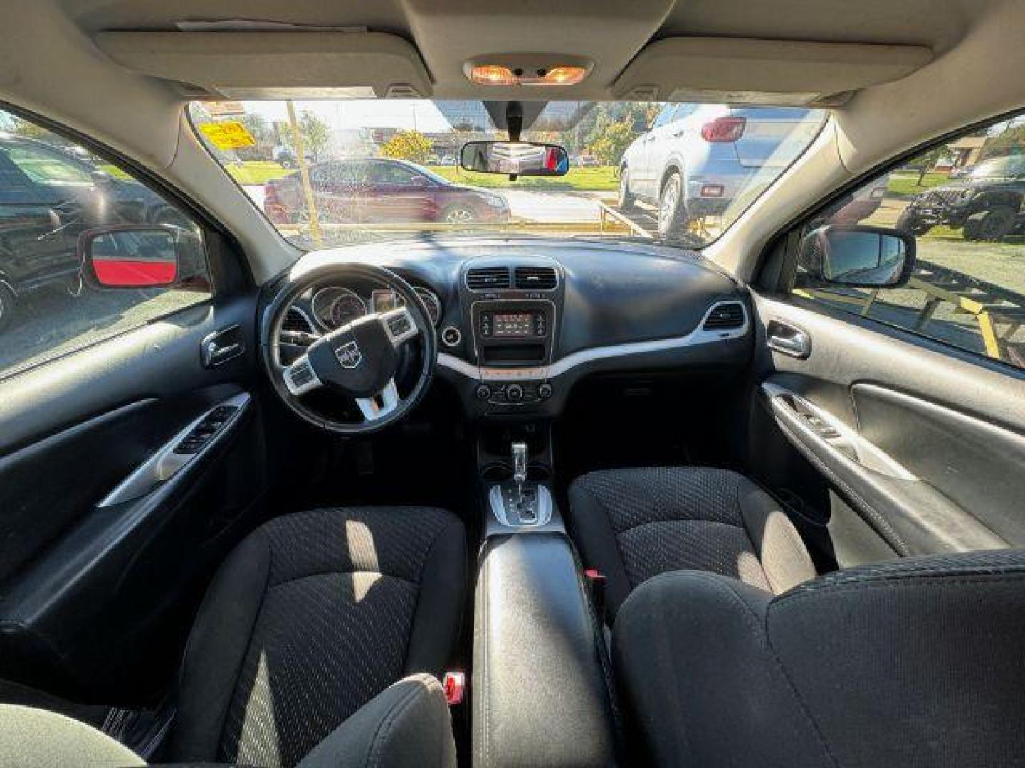 2018 RED Dodge Journey SE (3C4PDCAB9JT) with an 2.4L L4 DOHC 16V engine, 4-Speed Automatic transmission, located at 2715 W Pioneer Pkwy, Arlington, TX, 76013, (817) 265-9009, 32.710262, -97.153236 - Photo#13