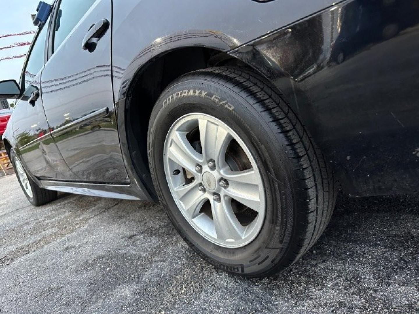 2013 GRAY Chevrolet Impala LS (Fleet) (2G1WF5E34D1) with an 3.6L V6 DOHC 16V FFV engine, 6-Speed Automatic transmission, located at 2715 W Pioneer Pkwy, Arlington, TX, 76013, (817) 265-9009, 32.710262, -97.153236- Photo#8