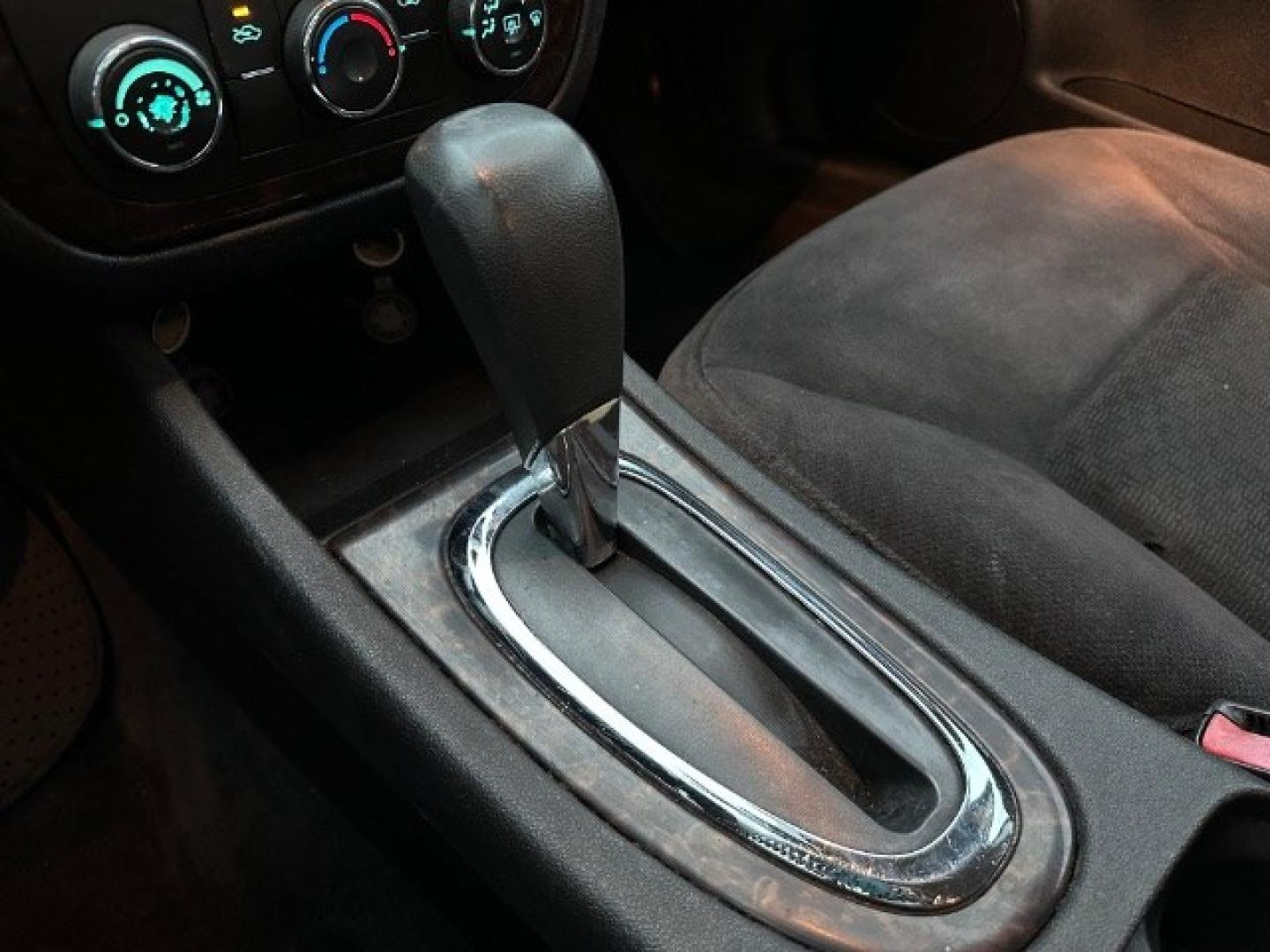 2013 GRAY Chevrolet Impala LS (Fleet) (2G1WF5E34D1) with an 3.6L V6 DOHC 16V FFV engine, 6-Speed Automatic transmission, located at 2715 W Pioneer Pkwy, Arlington, TX, 76013, (817) 265-9009, 32.710262, -97.153236- Photo#14