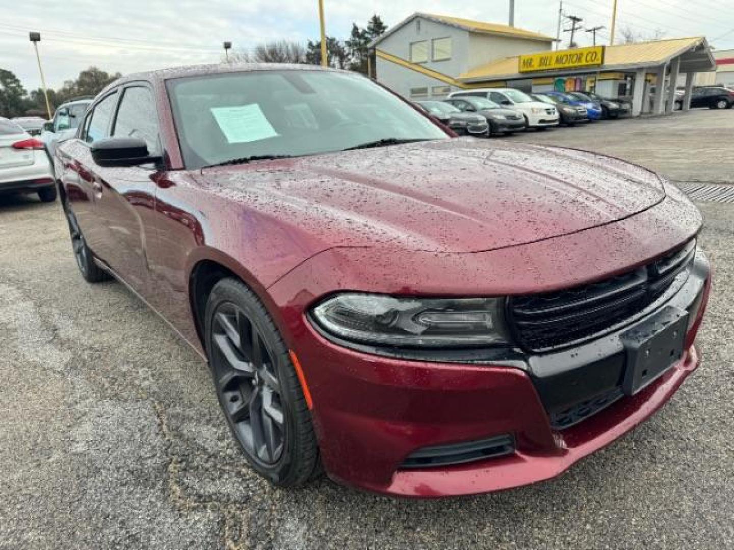 2019 MAROON Dodge Charger SXT (2C3CDXBG2KH) with an 3.6L V6 DOHC 24V engine, 8-Speed Automatic transmission, located at 2715 W Pioneer Pkwy, Arlington, TX, 76013, (817) 265-9009, 32.710262, -97.153236 - Photo#5