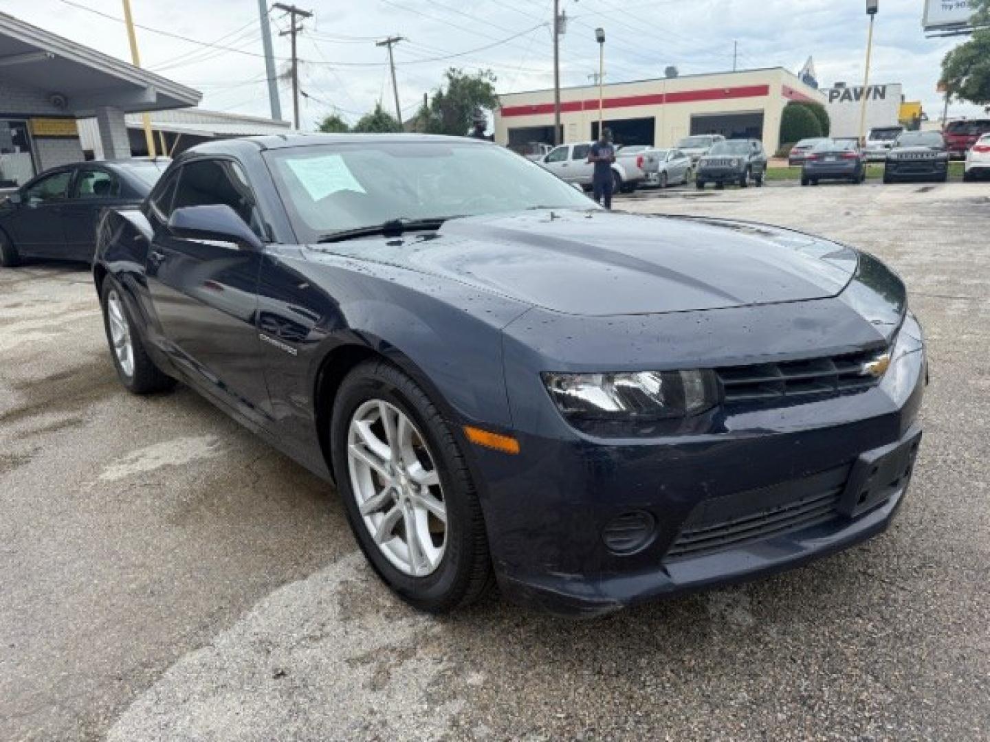2015 BLACK Chevrolet Camaro 2LS Coupe (2G1FB1E3XF9) with an 3.6L V6 DOHC 24V FFV engine, 6-Speed Automatic transmission, located at 2715 W Pioneer Pkwy, Arlington, TX, 76013, (817) 265-9009, 32.710262, -97.153236- Photo#3