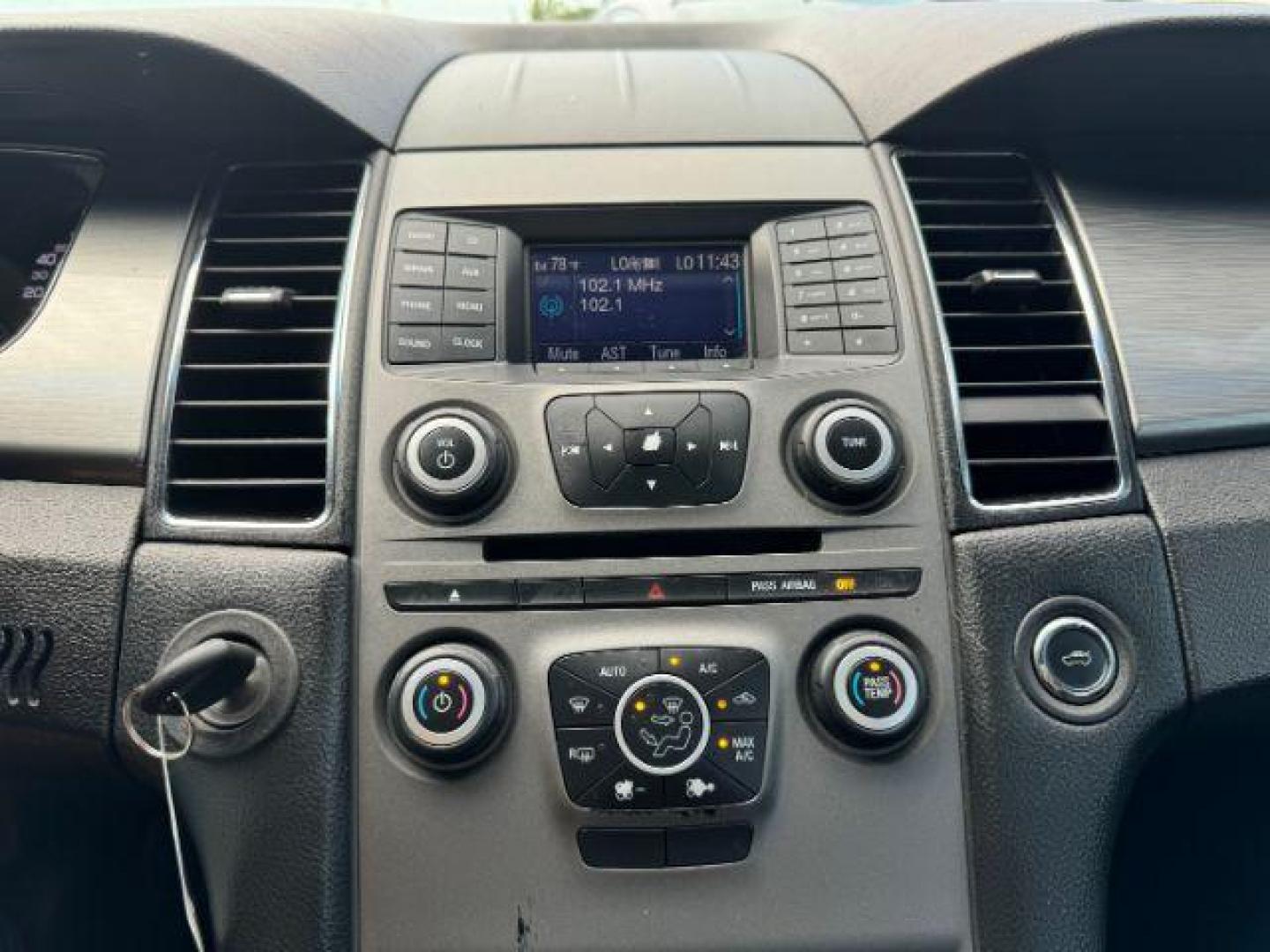 2014 BLACK Ford Taurus SEL FWD (1FAHP2E8XEG) with an 3.5L V6 DOHC 24V engine, 6-Speed Automatic transmission, located at 2715 W Pioneer Pkwy, Arlington, TX, 76013, (817) 265-9009, 32.710262, -97.153236 - Photo#16