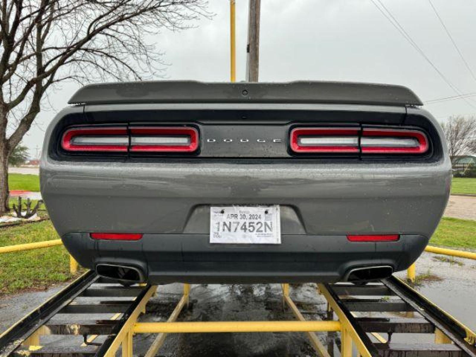 2018 GREY Dodge Challenger SXT (2C3CDZAG4JH) with an 3.6L V6 DOHC 24V engine, 8-Speed Automatic transmission, located at 2715 W Pioneer Pkwy, Arlington, TX, 76013, (817) 265-9009, 32.710262, -97.153236 - Photo #6