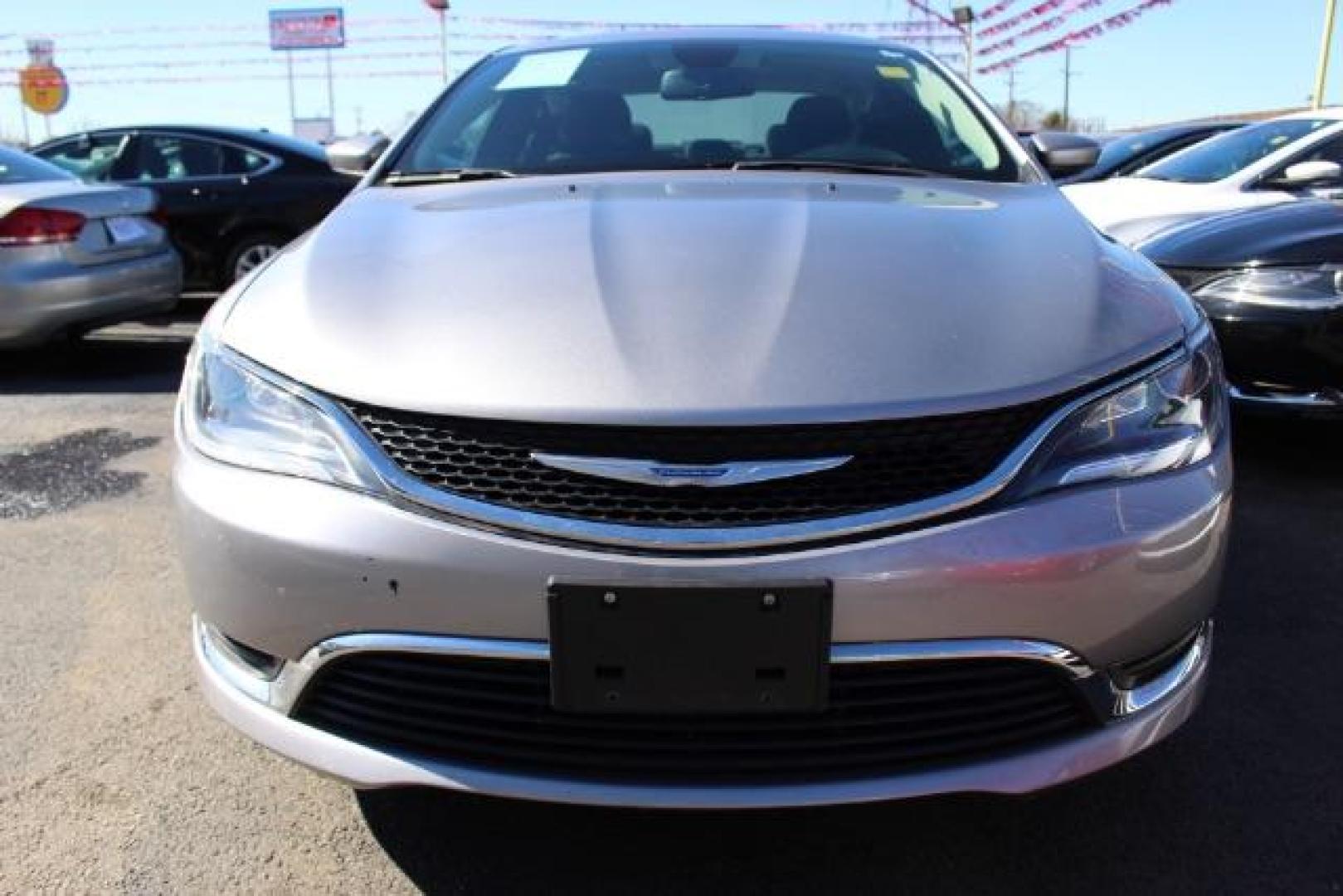 2016 SILVER Chrysler 200 Limited (1C3CCCAB8GN) with an 2.4L L4 DOHC 16V engine, 9-Speed Automatic transmission, located at 2715 W Pioneer Pkwy, Arlington, TX, 76013, (817) 265-9009, 32.710262, -97.153236 - Photo#3