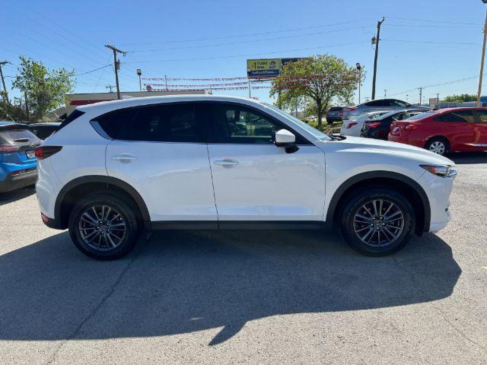 2019 WHITE Mazda CX-5 Sport (JM3KFABM5K0) with an 2.5L L4 DOHC 16V engine, 6-Speed Automatic transmission, located at 2715 W Pioneer Pkwy, Arlington, TX, 76013, (817) 265-9009, 32.710262, -97.153236 - Photo #7