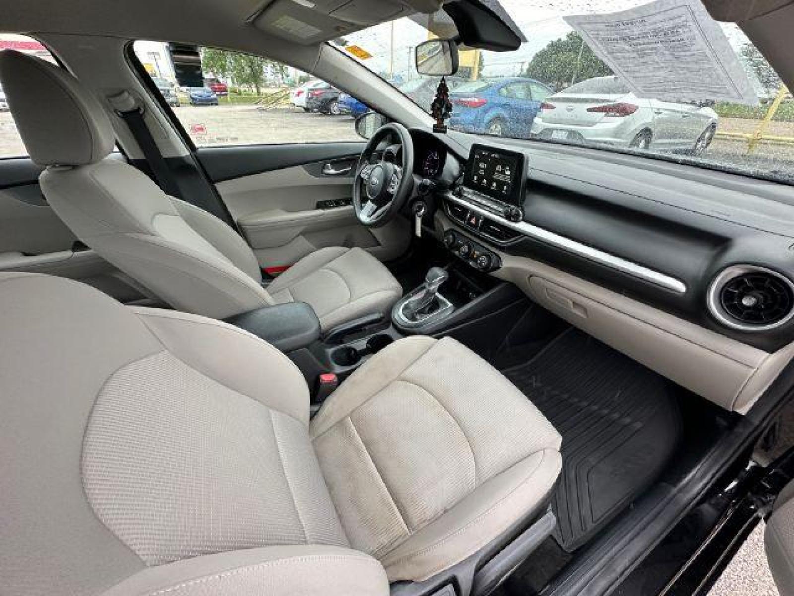 2020 BLACK Kia Forte FE (3KPF24AD4LE) with an 2.0L L4 DOHC 16V engine, Continuously Variable Transmission transmission, located at 2715 W Pioneer Pkwy, Arlington, TX, 76013, (817) 265-9009, 32.710262, -97.153236 - Photo #11