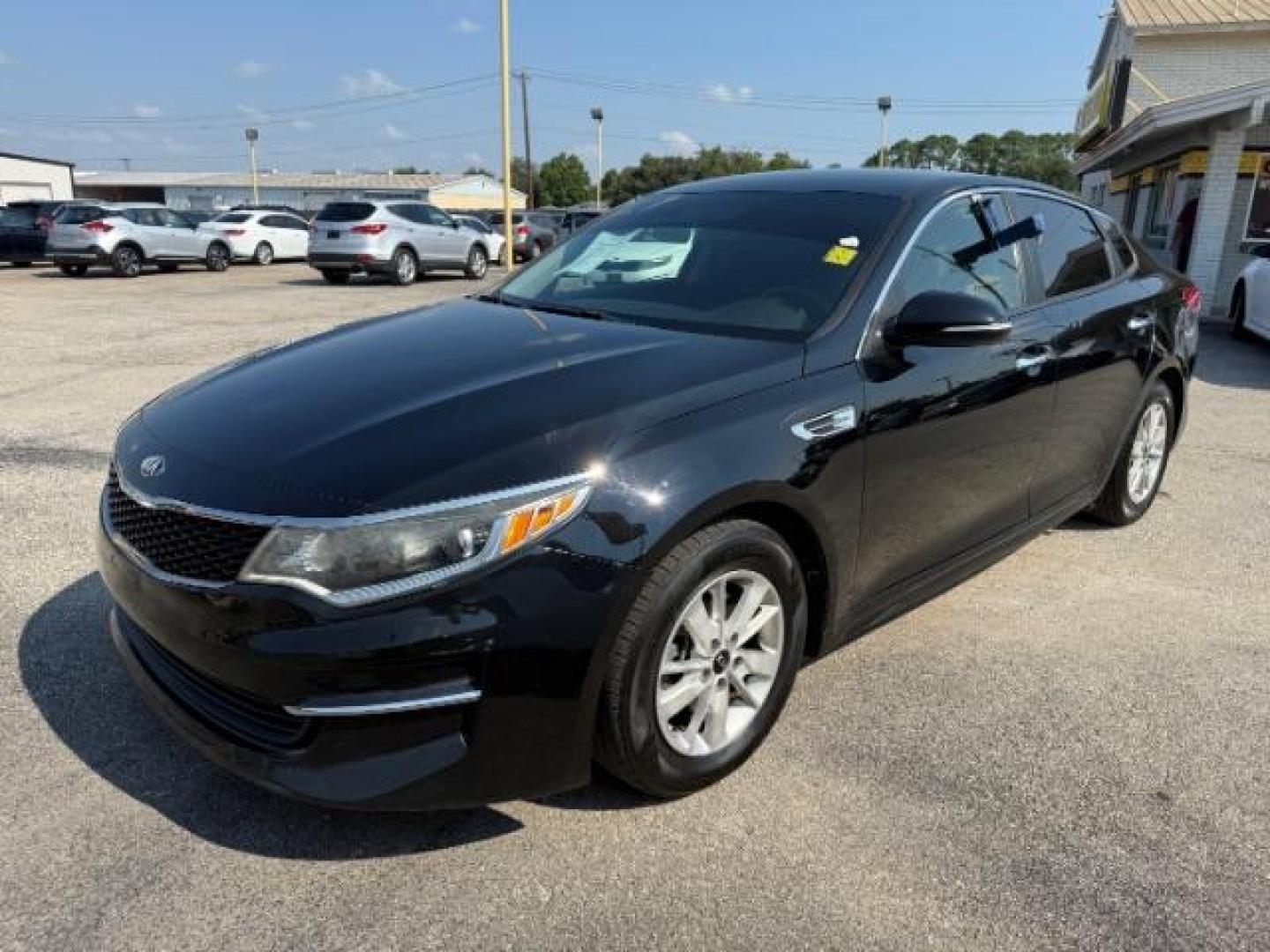 2018 BLACK Kia Optima LX (5XXGT4L32JG) with an 2.4L L4 DOHC 16V engine, 6-Speed Automatic transmission, located at 2715 W Pioneer Pkwy, Arlington, TX, 76013, (817) 265-9009, 32.710262, -97.153236 - Photo#2
