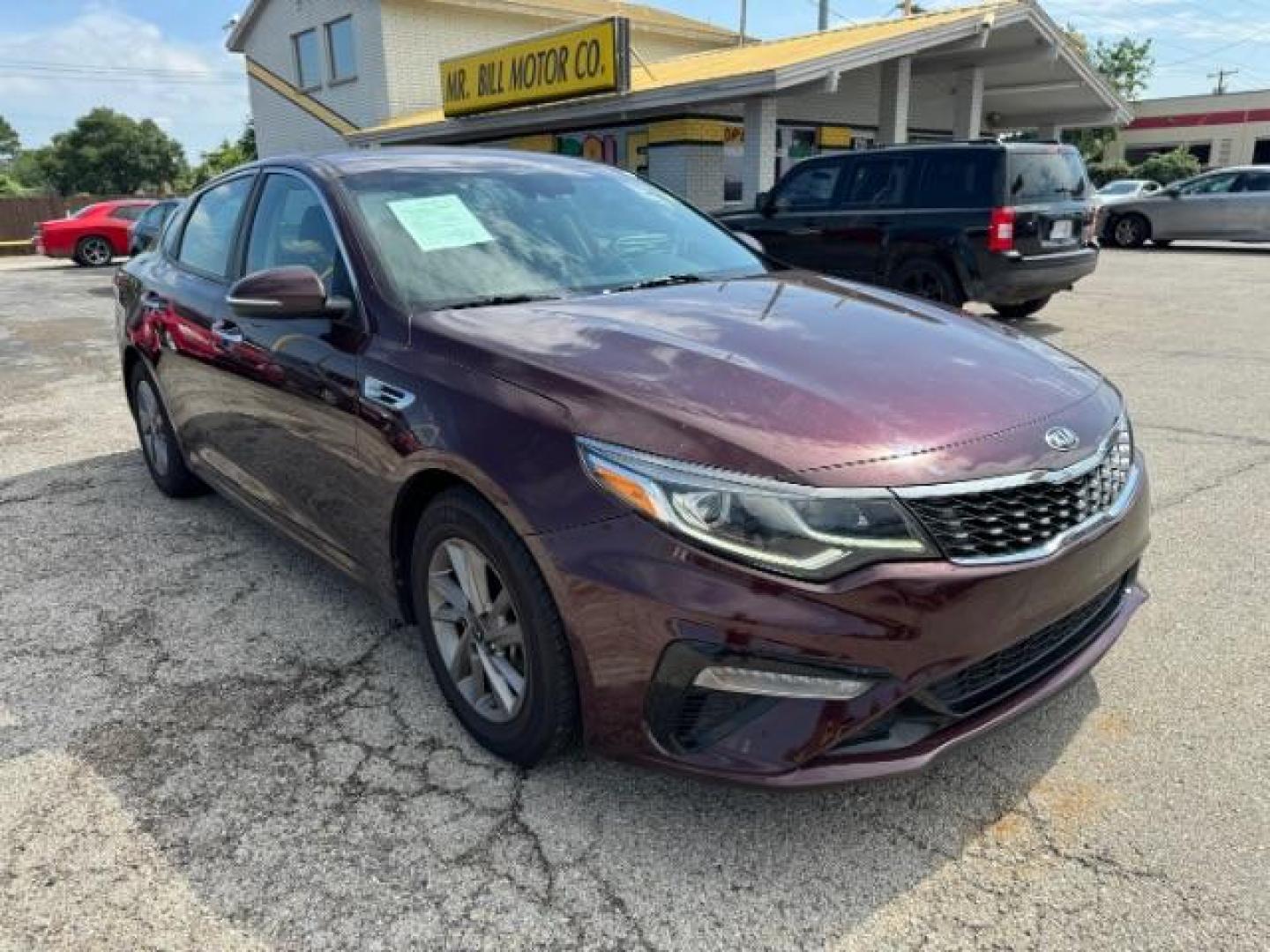 2020 PURPLE Kia Optima LX (5XXGT4L39LG) with an 2.4L L4 DOHC 16V engine, 6-Speed Automatic transmission, located at 2715 W Pioneer Pkwy, Arlington, TX, 76013, (817) 265-9009, 32.710262, -97.153236 - Photo#3