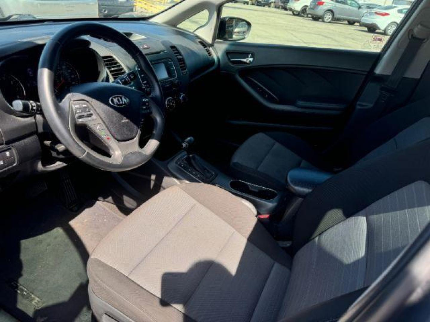 2015 GRAY Kia Forte EX (KNAFX4A83F5) with an 2.0L L4 DOHC 16V engine, 6-Speed Automatic transmission, located at 2715 W Pioneer Pkwy, Arlington, TX, 76013, (817) 265-9009, 32.710262, -97.153236 - Photo#15