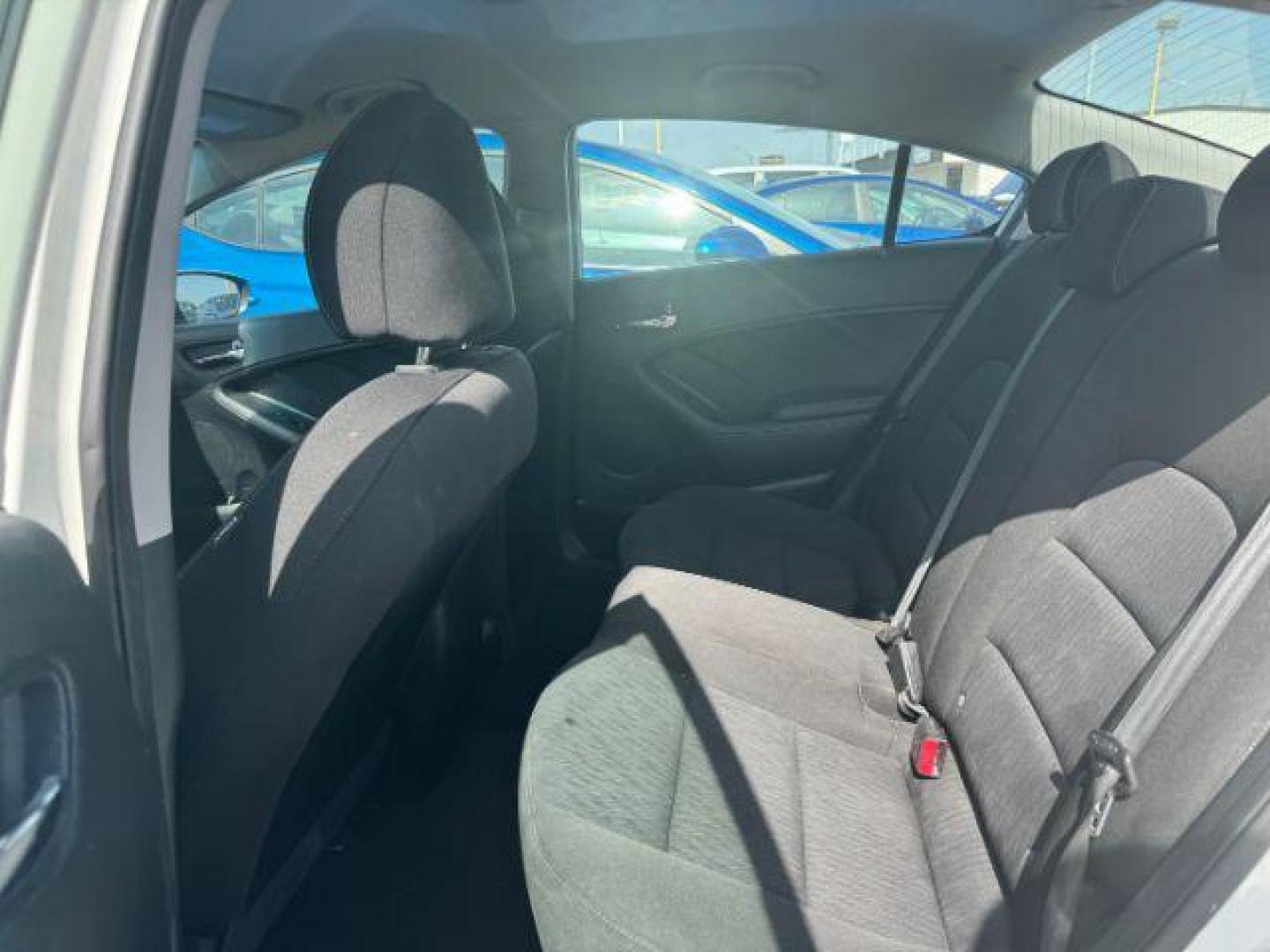 2016 WHITE Kia Forte LX w/Popular Package (KNAFK4A67G5) with an 1.8L L4 DOHC 16V engine, located at 2715 W Pioneer Pkwy, Arlington, TX, 76013, (817) 265-9009, 32.710262, -97.153236 - Photo#10