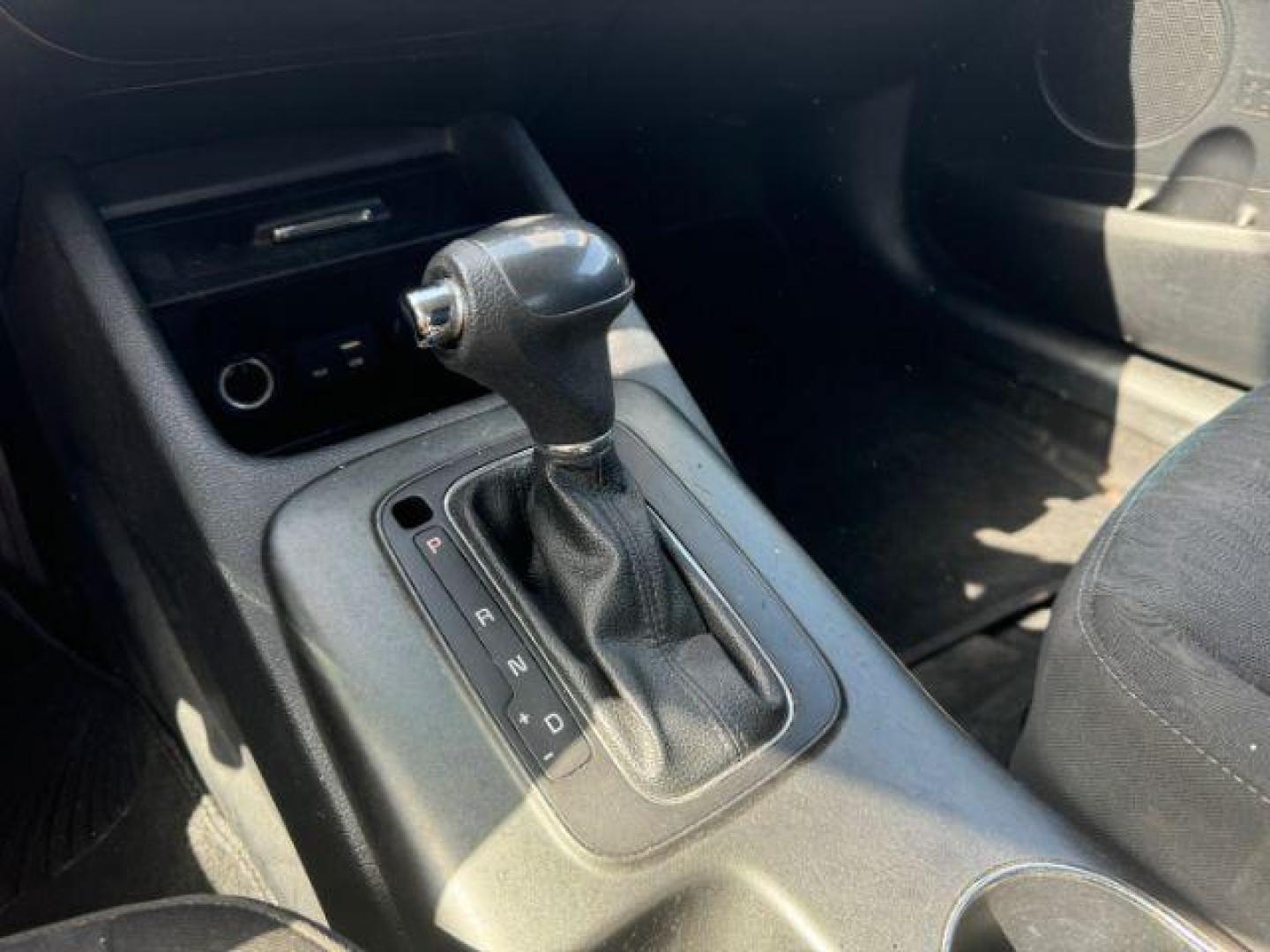 2016 WHITE Kia Forte LX w/Popular Package (KNAFK4A67G5) with an 1.8L L4 DOHC 16V engine, located at 2715 W Pioneer Pkwy, Arlington, TX, 76013, (817) 265-9009, 32.710262, -97.153236 - Photo#16