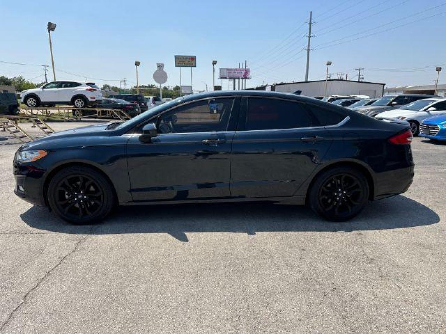 2020 Blue Ford Fusion SE (3FA6P0HD9LR) with an 1.5L L4 DOHC 16V engine, 6-Speed Automatic transmission, located at 2715 W Pioneer Pkwy, Arlington, TX, 76013, (817) 265-9009, 32.710262, -97.153236 - Photo#2