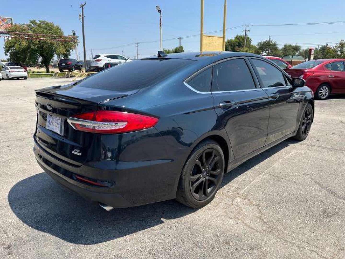 2020 Blue Ford Fusion SE (3FA6P0HD9LR) with an 1.5L L4 DOHC 16V engine, 6-Speed Automatic transmission, located at 2715 W Pioneer Pkwy, Arlington, TX, 76013, (817) 265-9009, 32.710262, -97.153236 - Photo#7