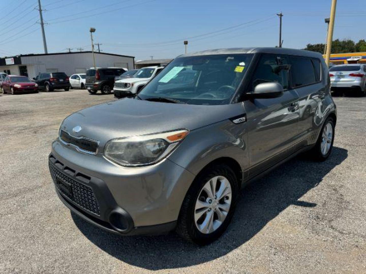 2015 GRAY Kia Soul + (KNDJP3A59F7) with an 2.0L L4 DOHC 16V engine, 6-Speed Automatic transmission, located at 2715 W Pioneer Pkwy, Arlington, TX, 76013, (817) 265-9009, 32.710262, -97.153236 - Photo#2
