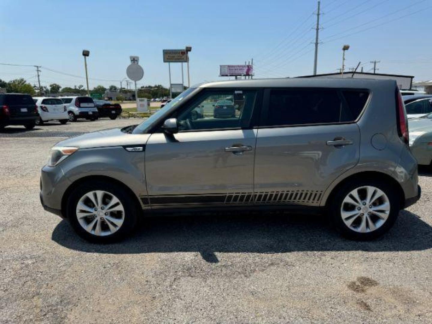 2015 GRAY Kia Soul + (KNDJP3A59F7) with an 2.0L L4 DOHC 16V engine, 6-Speed Automatic transmission, located at 2715 W Pioneer Pkwy, Arlington, TX, 76013, (817) 265-9009, 32.710262, -97.153236 - Photo#1