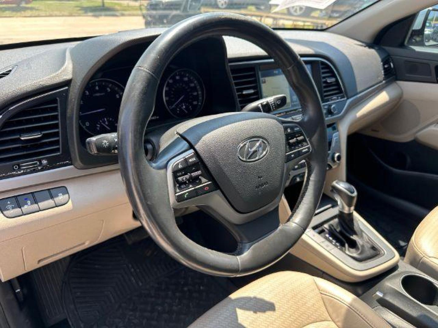 2017 WHITE Hyundai Elantra Limited (5NPD84LF3HH) with an 1.8L L4 DOHC 16V engine, 6-Speed Automatic transmission, located at 2715 W Pioneer Pkwy, Arlington, TX, 76013, (817) 265-9009, 32.710262, -97.153236 - Photo#15